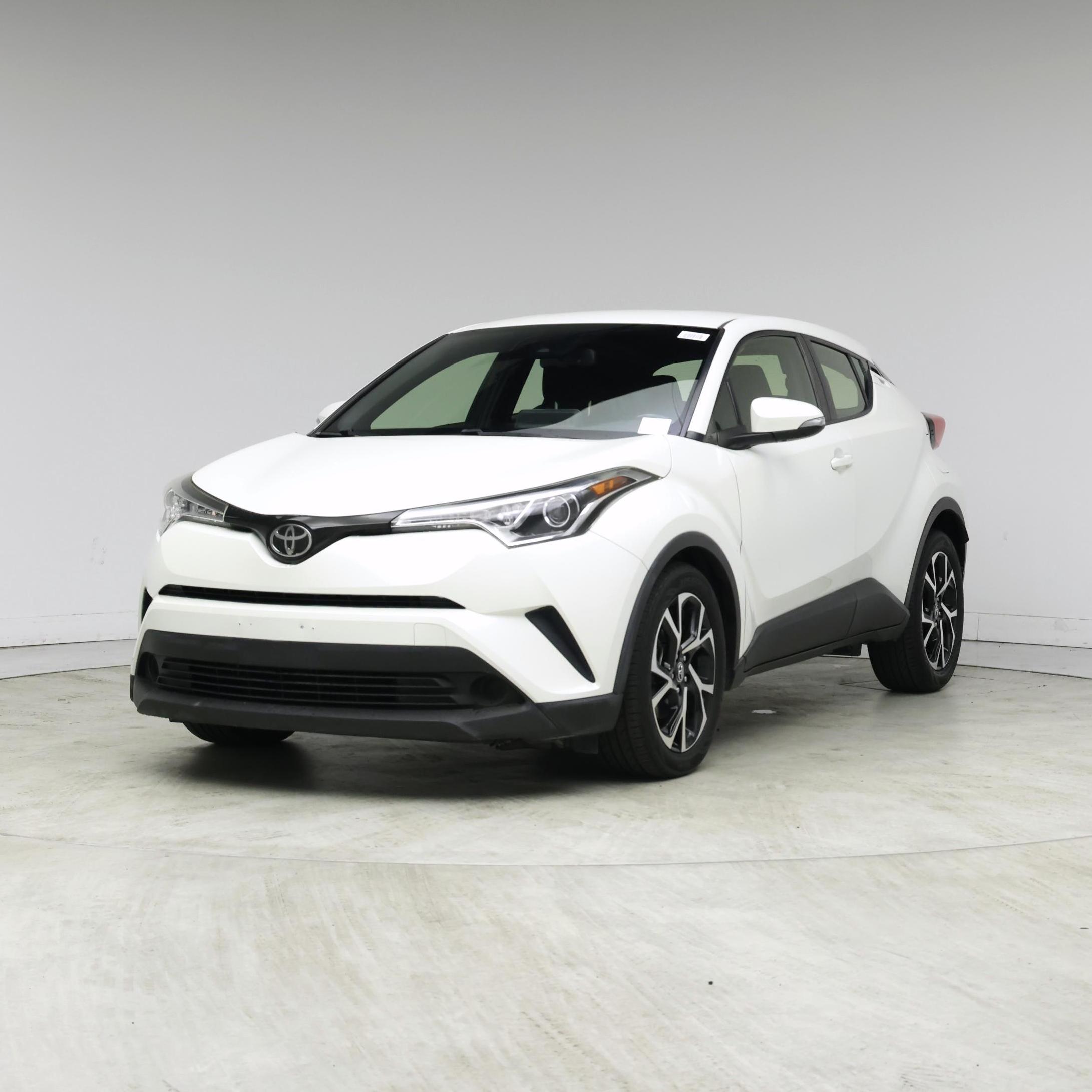 Thumbnail: 2019 Toyota C-HR - 4