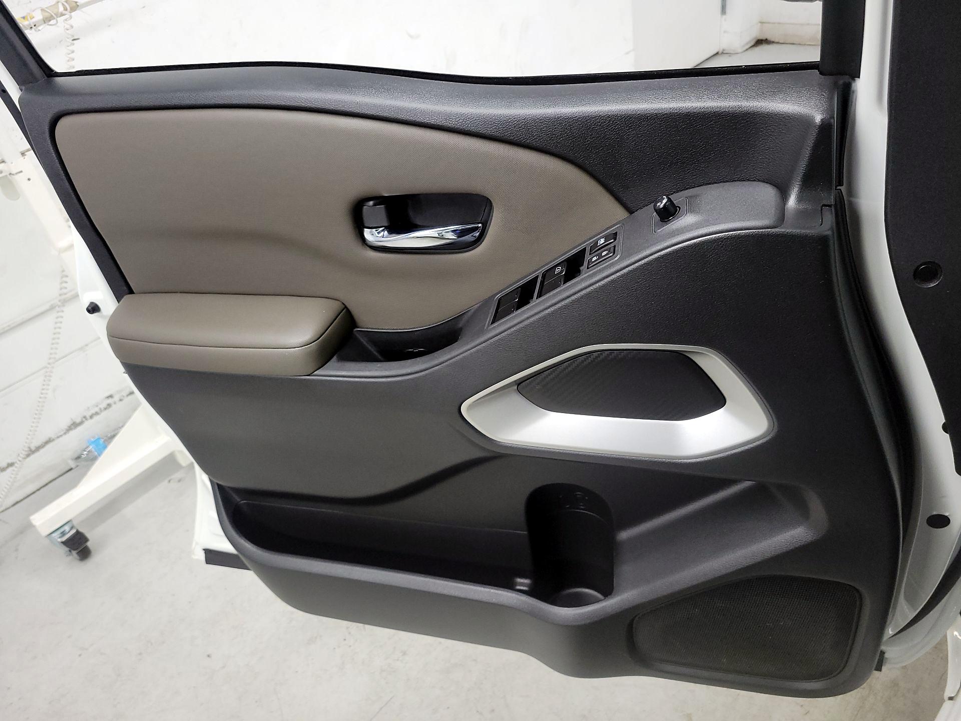 Thumbnail: 2022 Nissan Frontier - 12