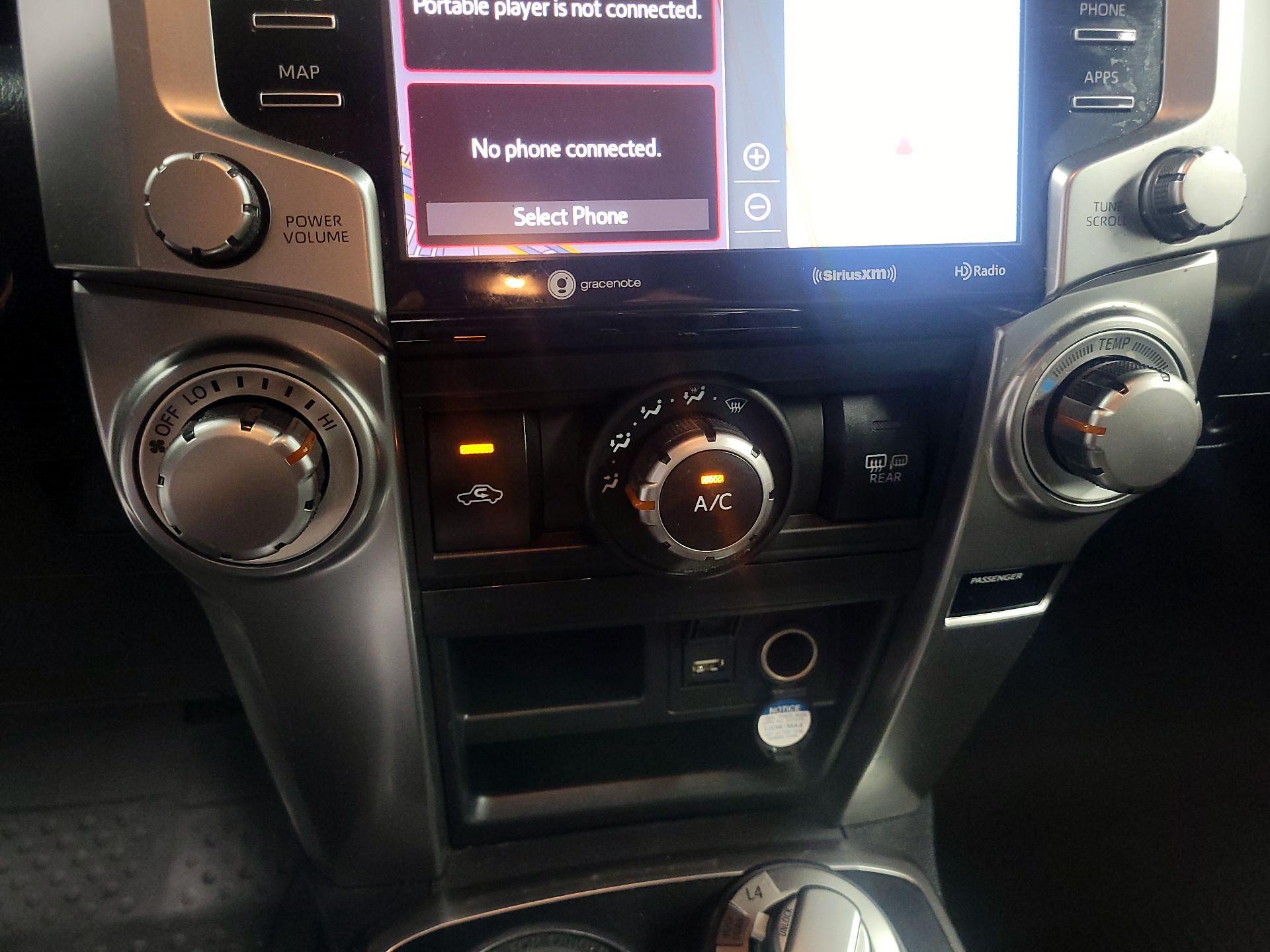 Thumbnail: 2021 Toyota 4Runner - 15