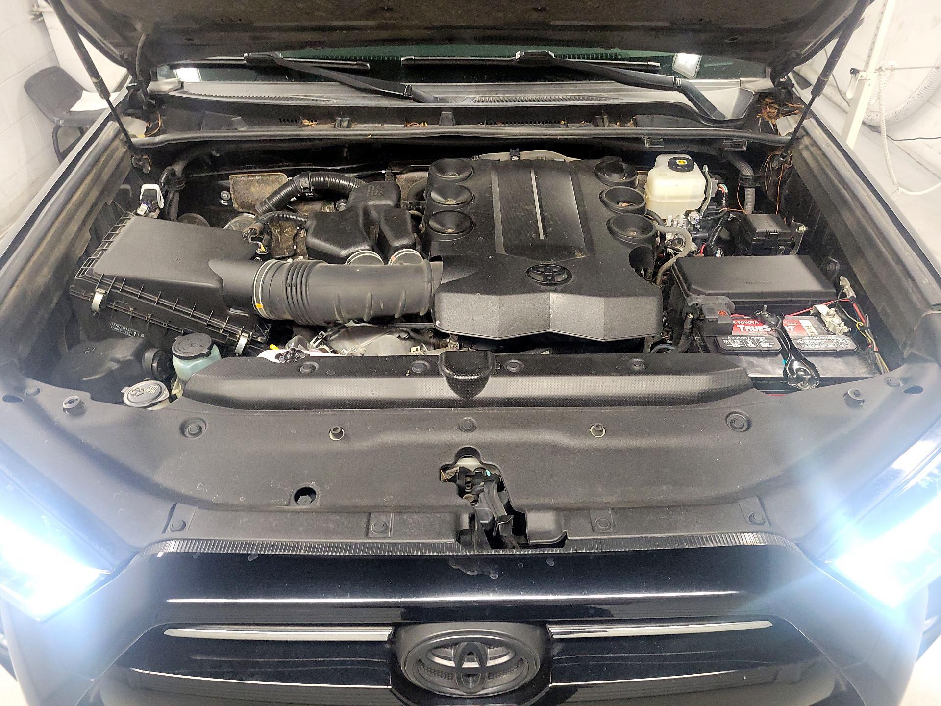 Thumbnail: 2021 Toyota 4Runner - 19