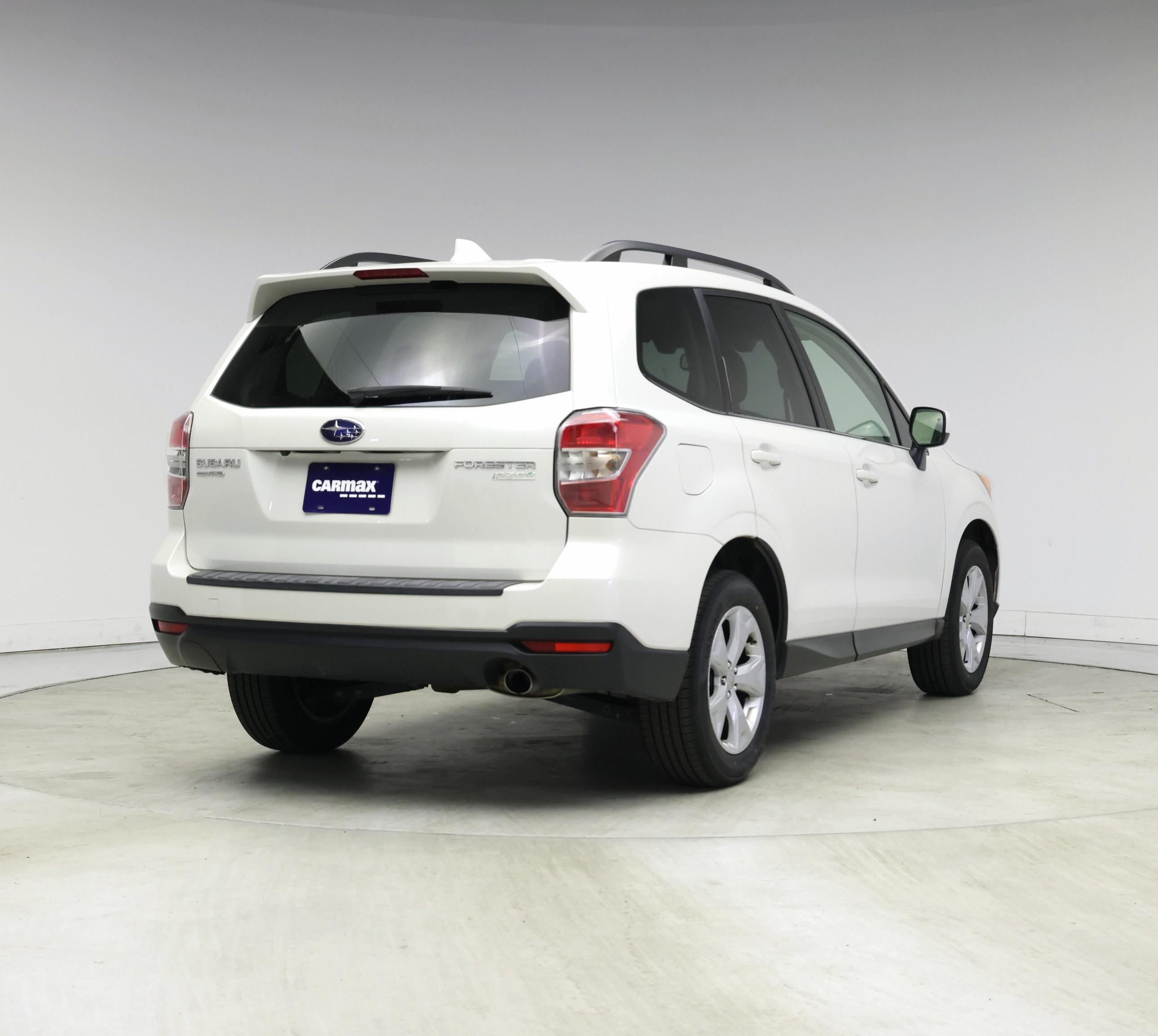 Thumbnail: 2016 Subaru Forester - 8