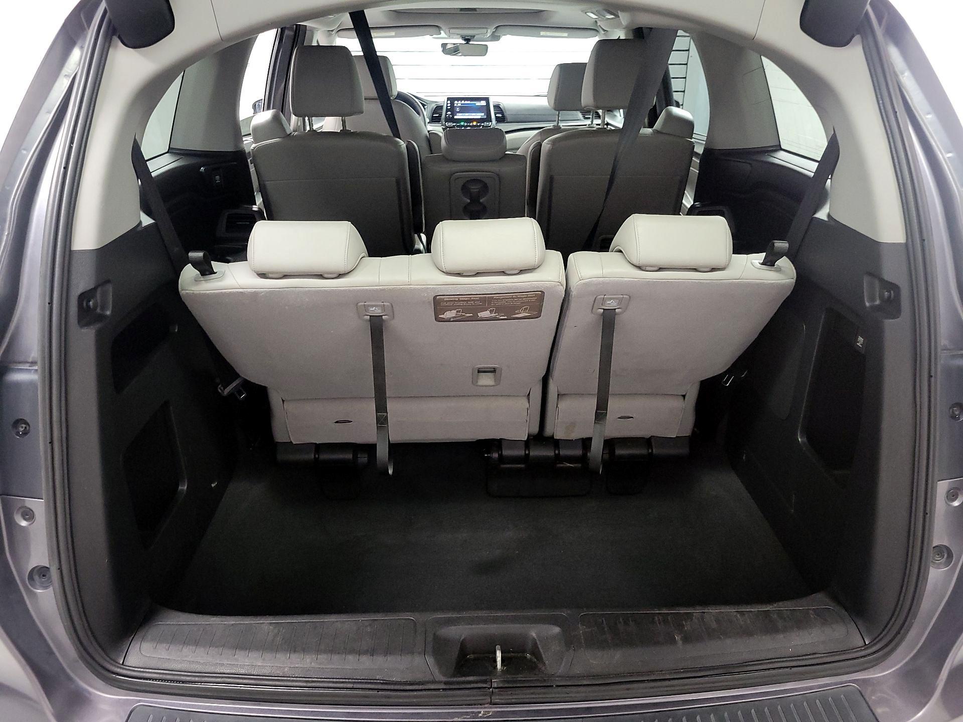 Thumbnail: 2019 Honda Odyssey - 18