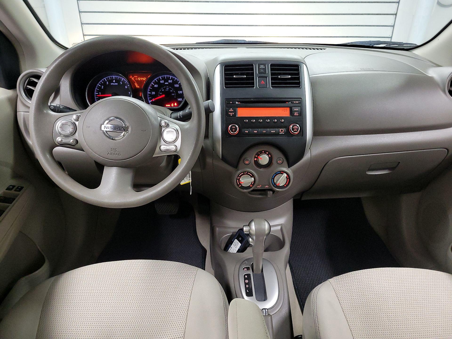 Thumbnail: 2014 Nissan Versa - 9