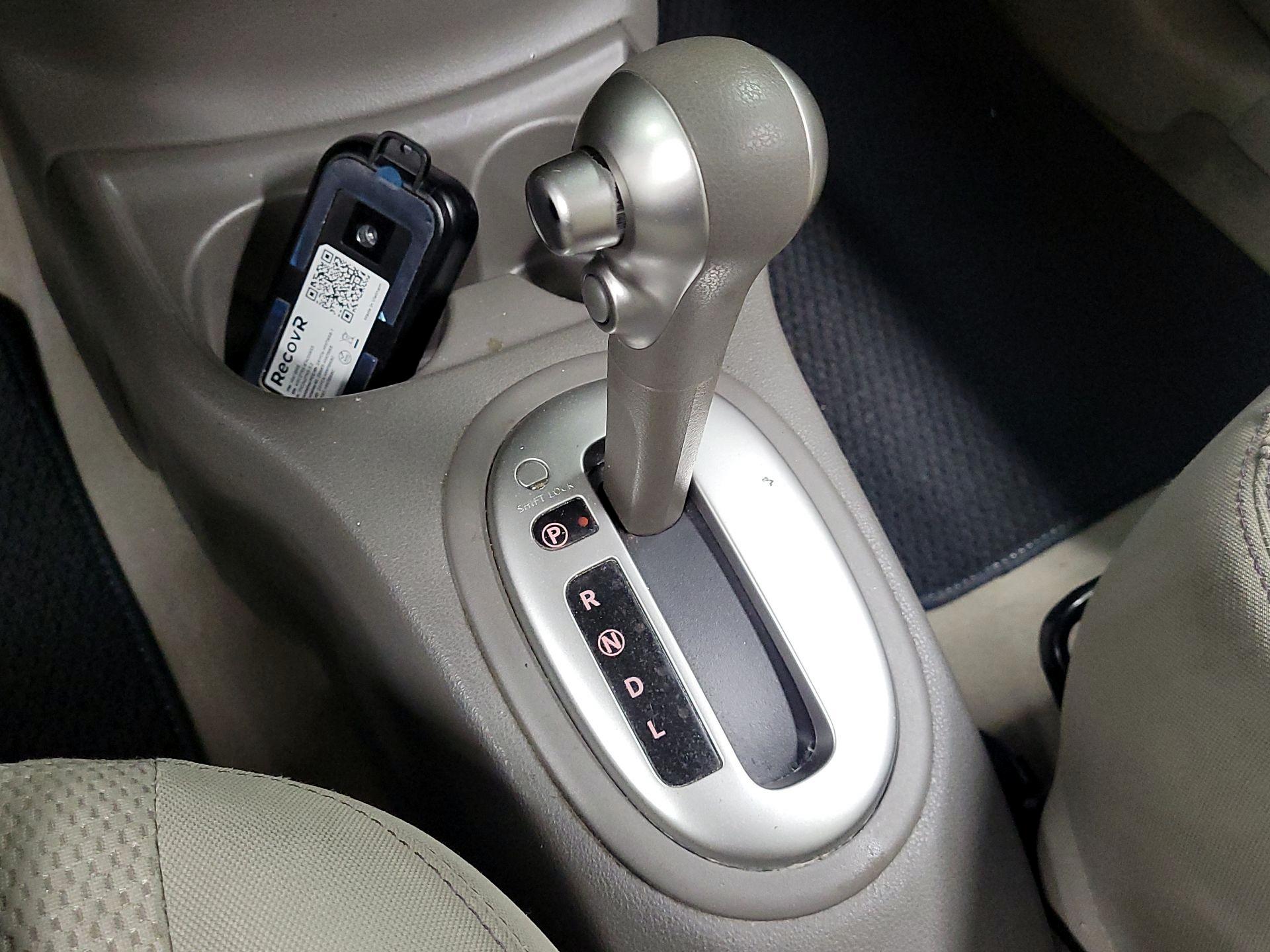 Thumbnail: 2014 Nissan Versa - 16
