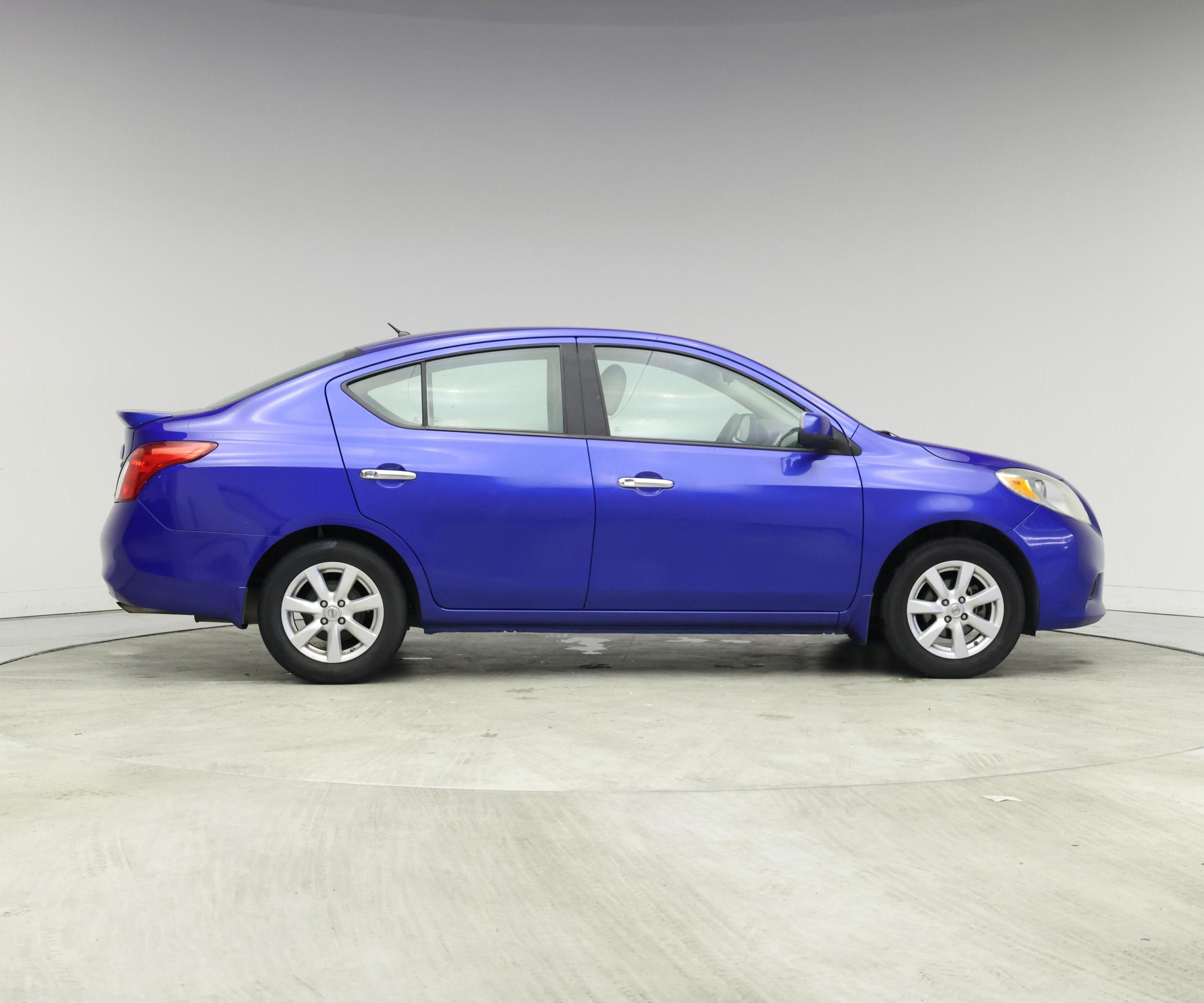 Thumbnail: 2014 Nissan Versa - 7