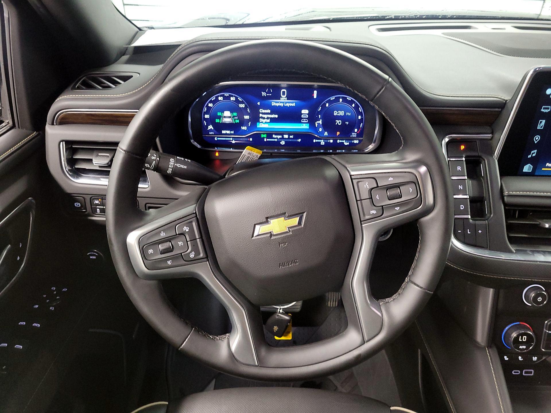 Thumbnail: 2023 Chevrolet Tahoe - 10