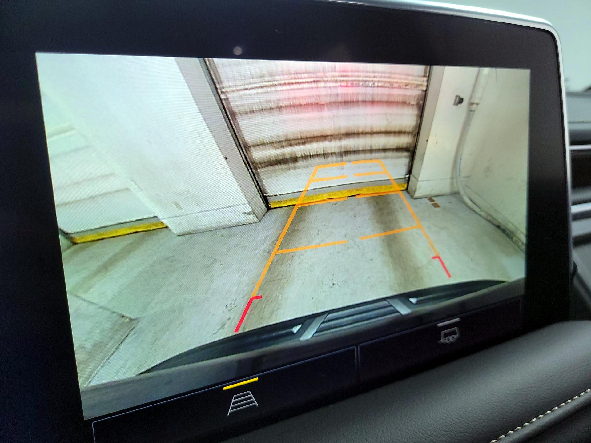 Thumbnail: 2023 Chevrolet Tahoe - 14