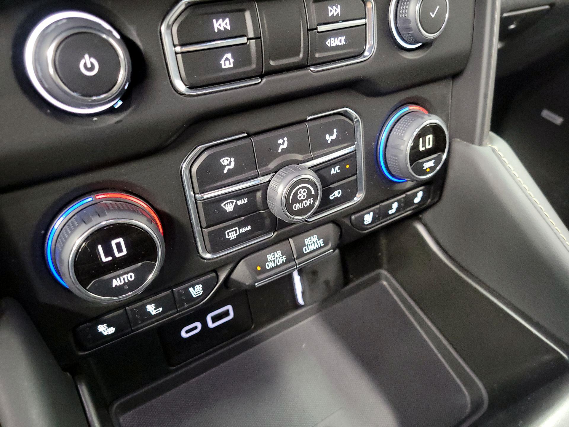 Thumbnail: 2023 Chevrolet Tahoe - 16