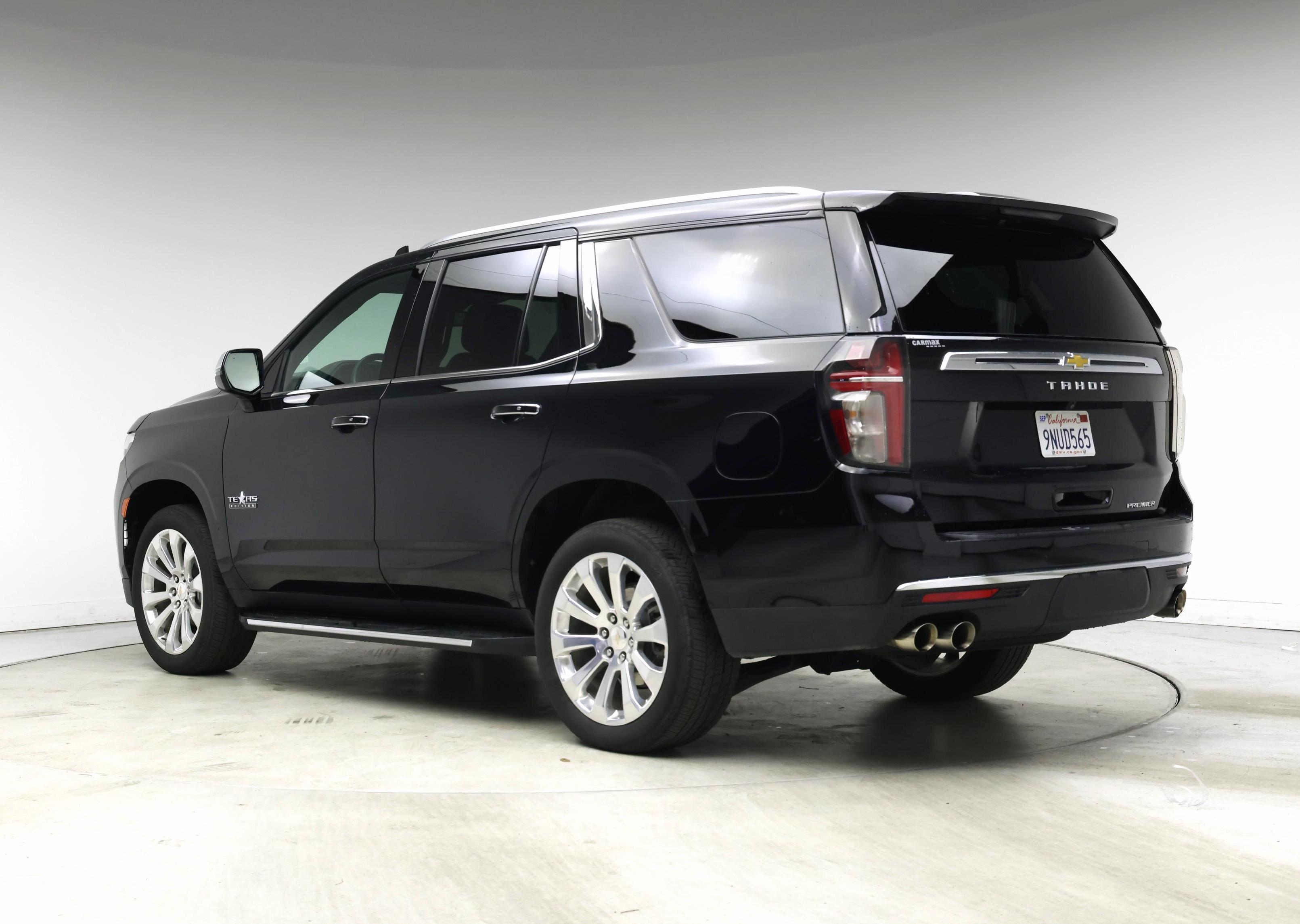 Thumbnail: 2023 Chevrolet Tahoe - 2