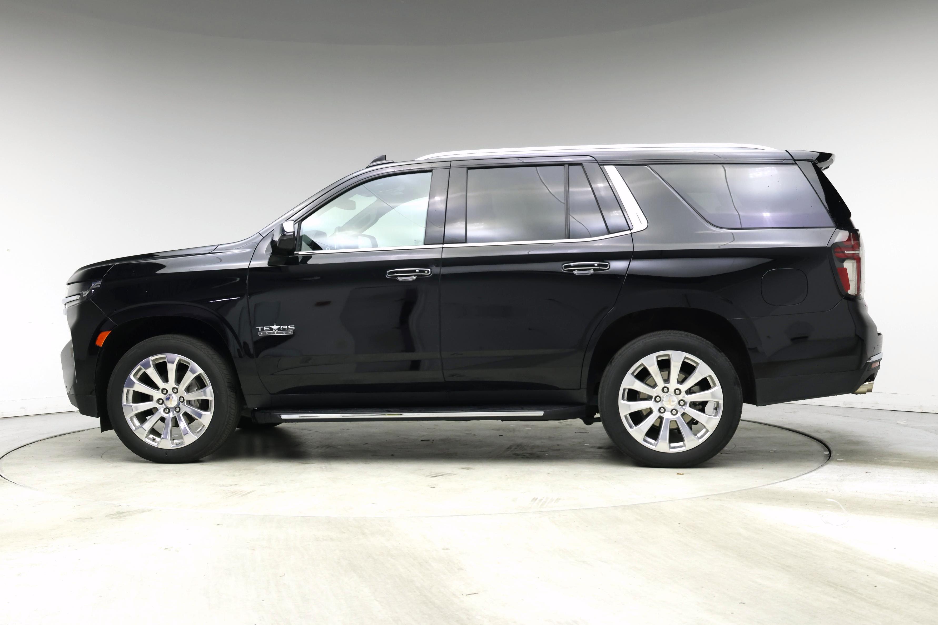 Thumbnail: 2023 Chevrolet Tahoe - 3