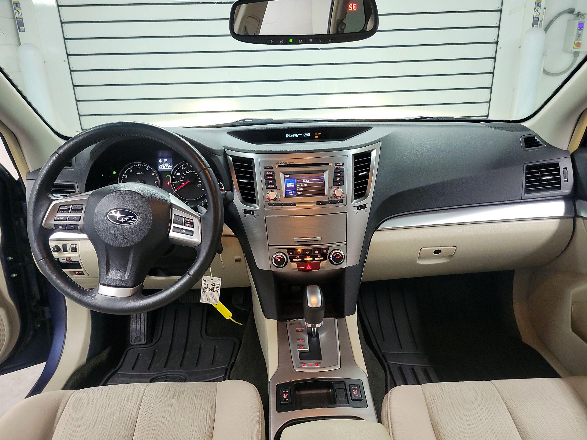 Thumbnail: 2014 Subaru Outback - 9