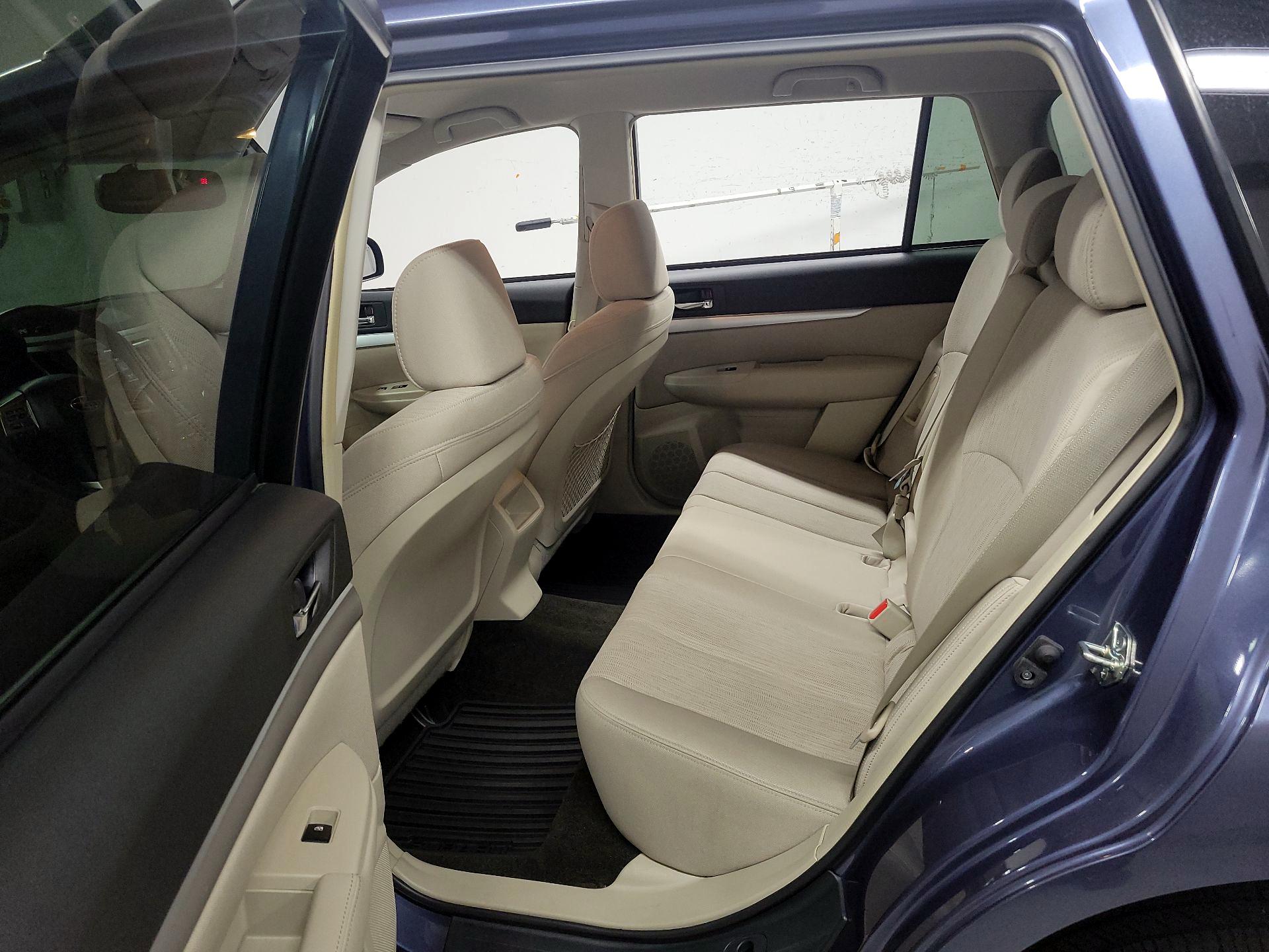 Thumbnail: 2014 Subaru Outback - 17