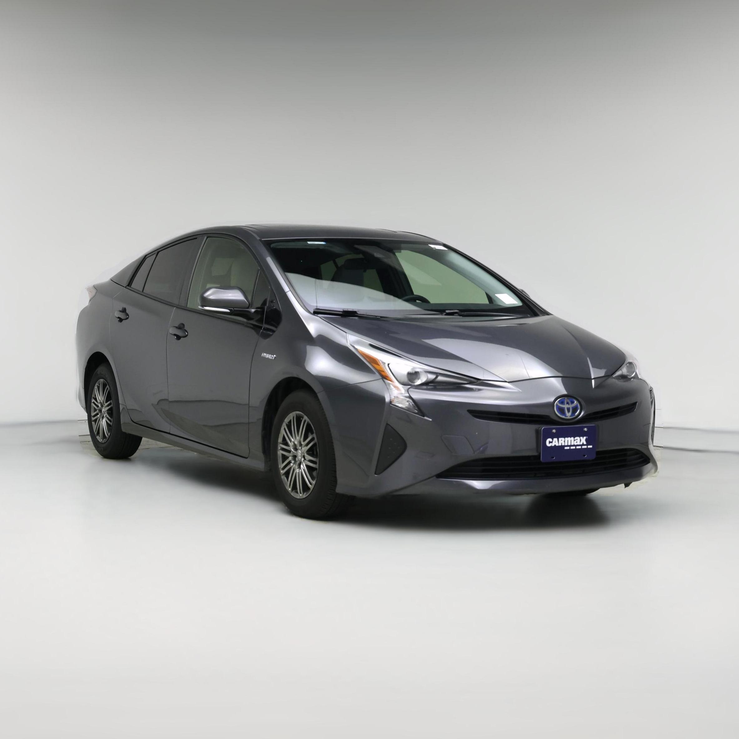 Thumbnail: 2016 Toyota Prius - 1