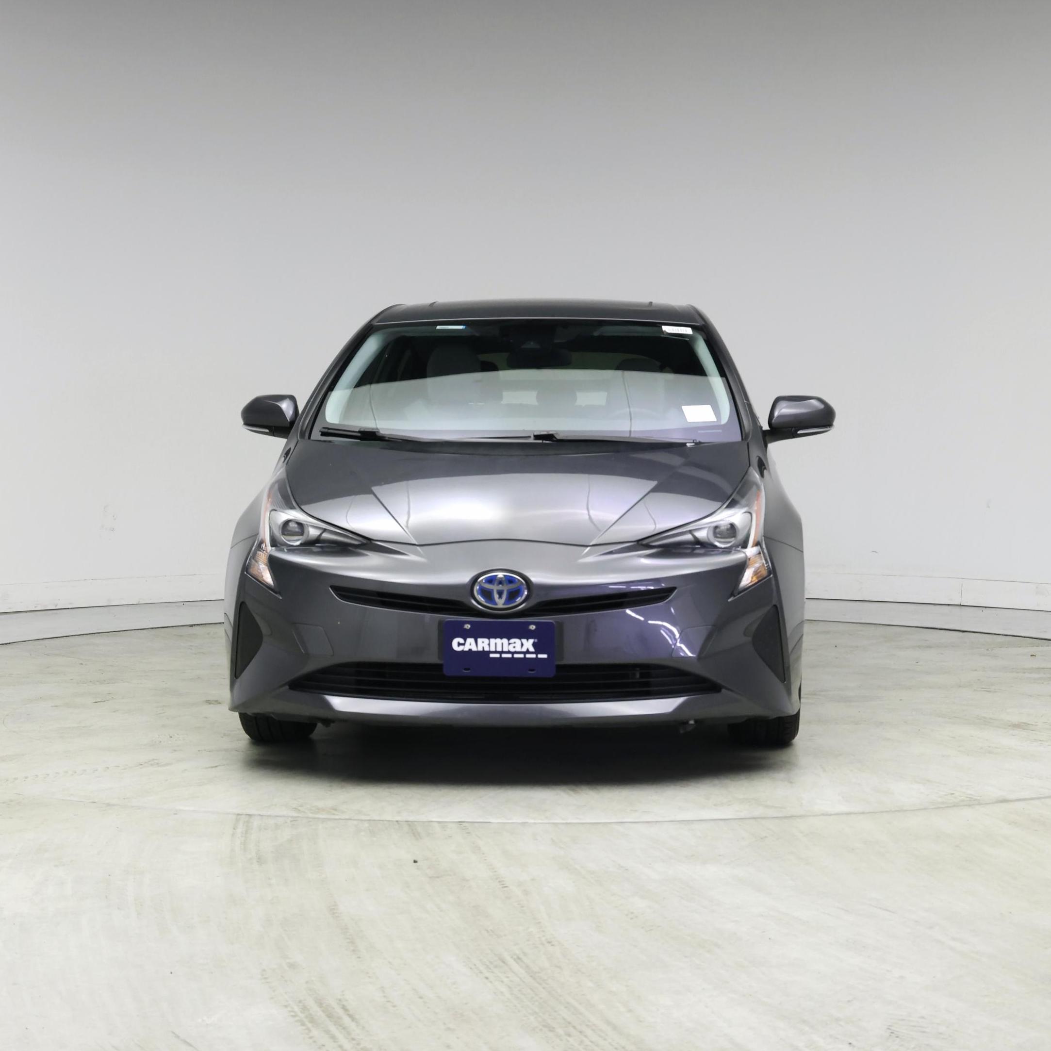 Thumbnail: 2016 Toyota Prius - 5