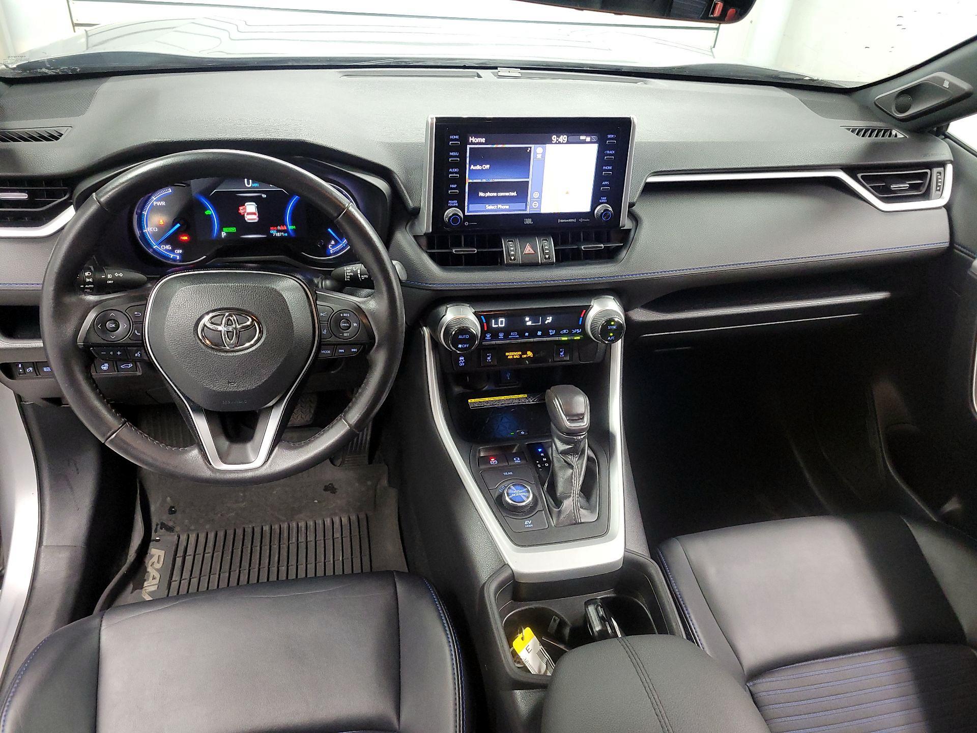 Thumbnail: 2021 Toyota RAV4 - 9