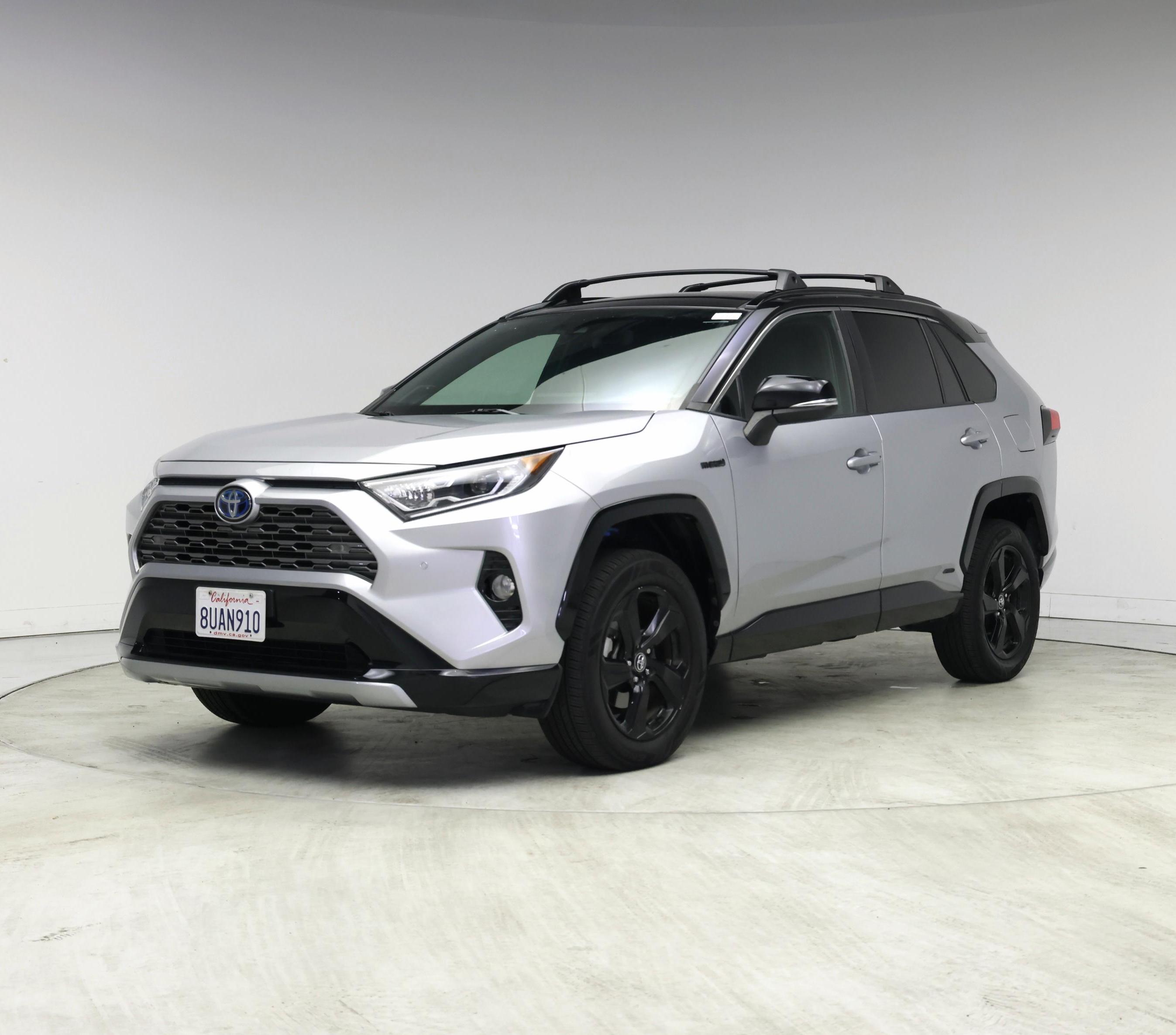 Thumbnail: 2021 Toyota RAV4 - 4