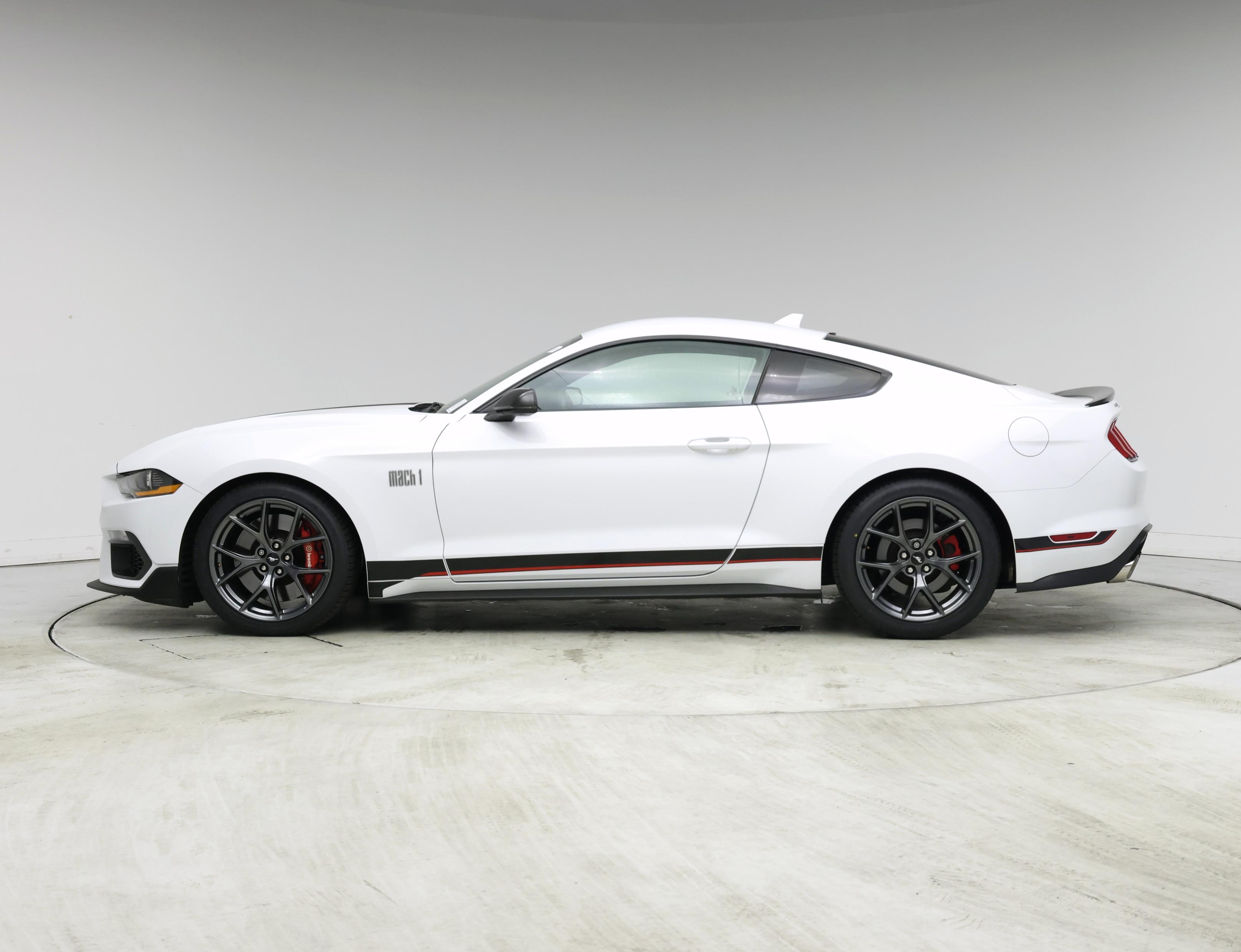 Thumbnail: 2022 Ford Mustang - 3
