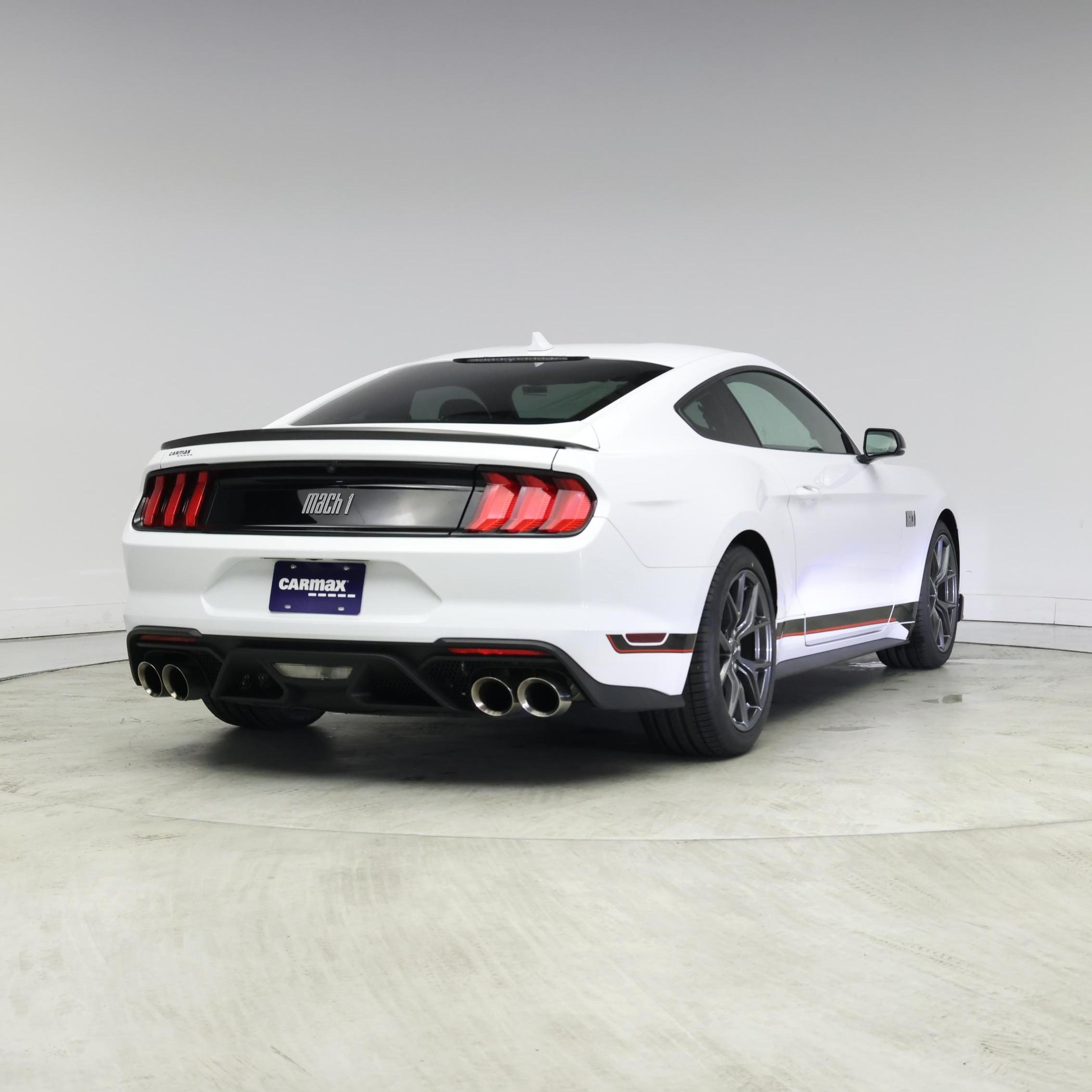 Thumbnail: 2022 Ford Mustang - 8