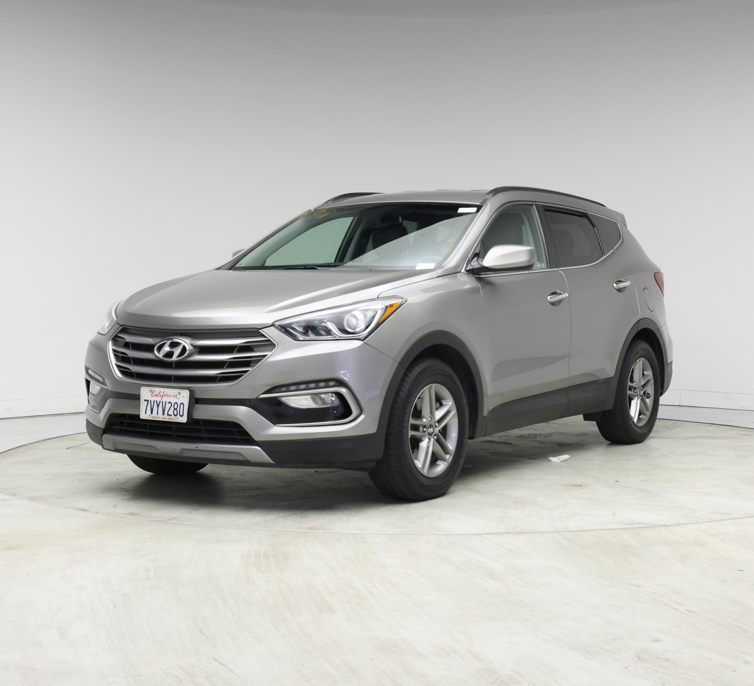Thumbnail: 2017 Hyundai Santa Fe - 4