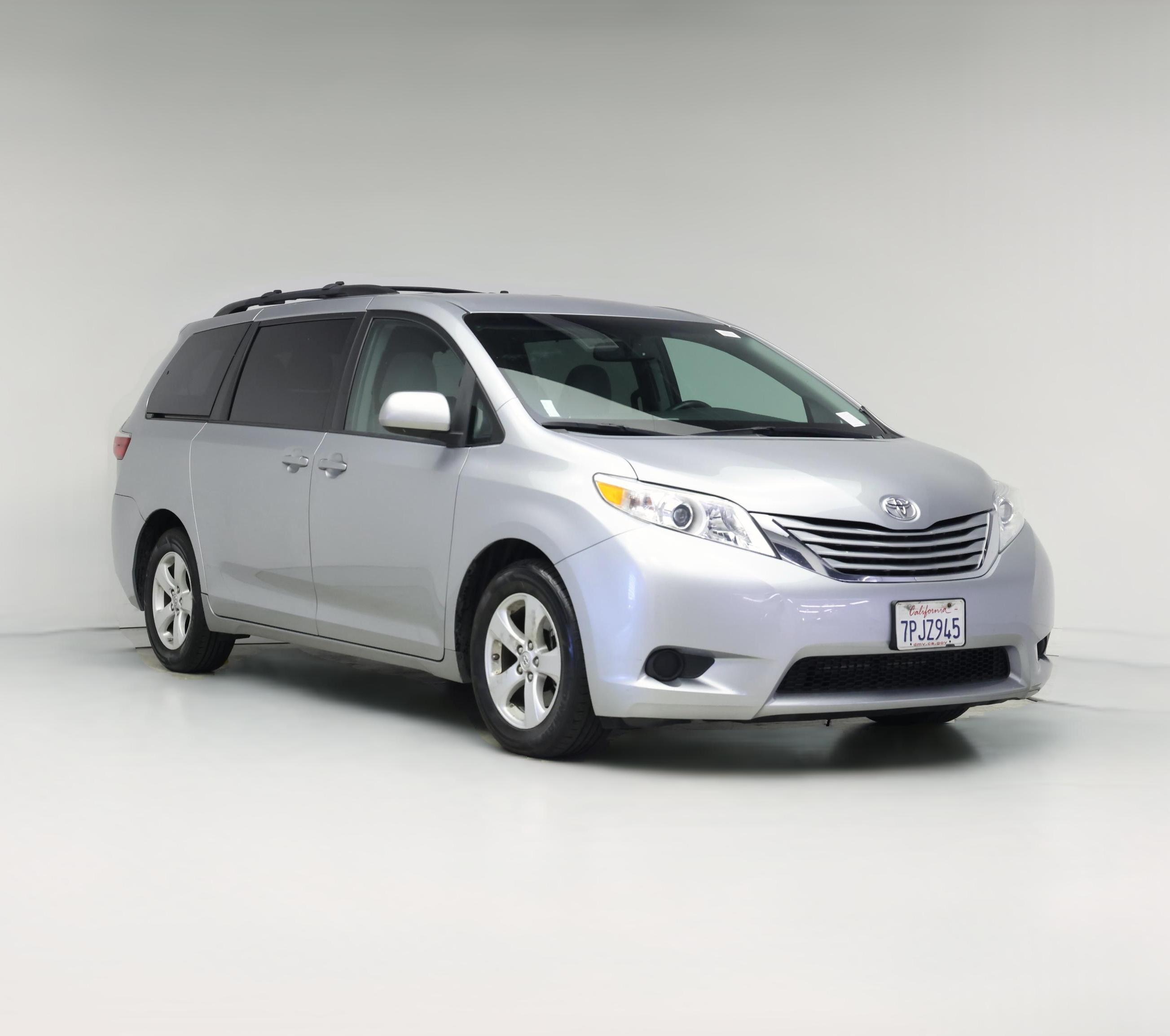 Thumbnail: 2015 Toyota Sienna - 1
