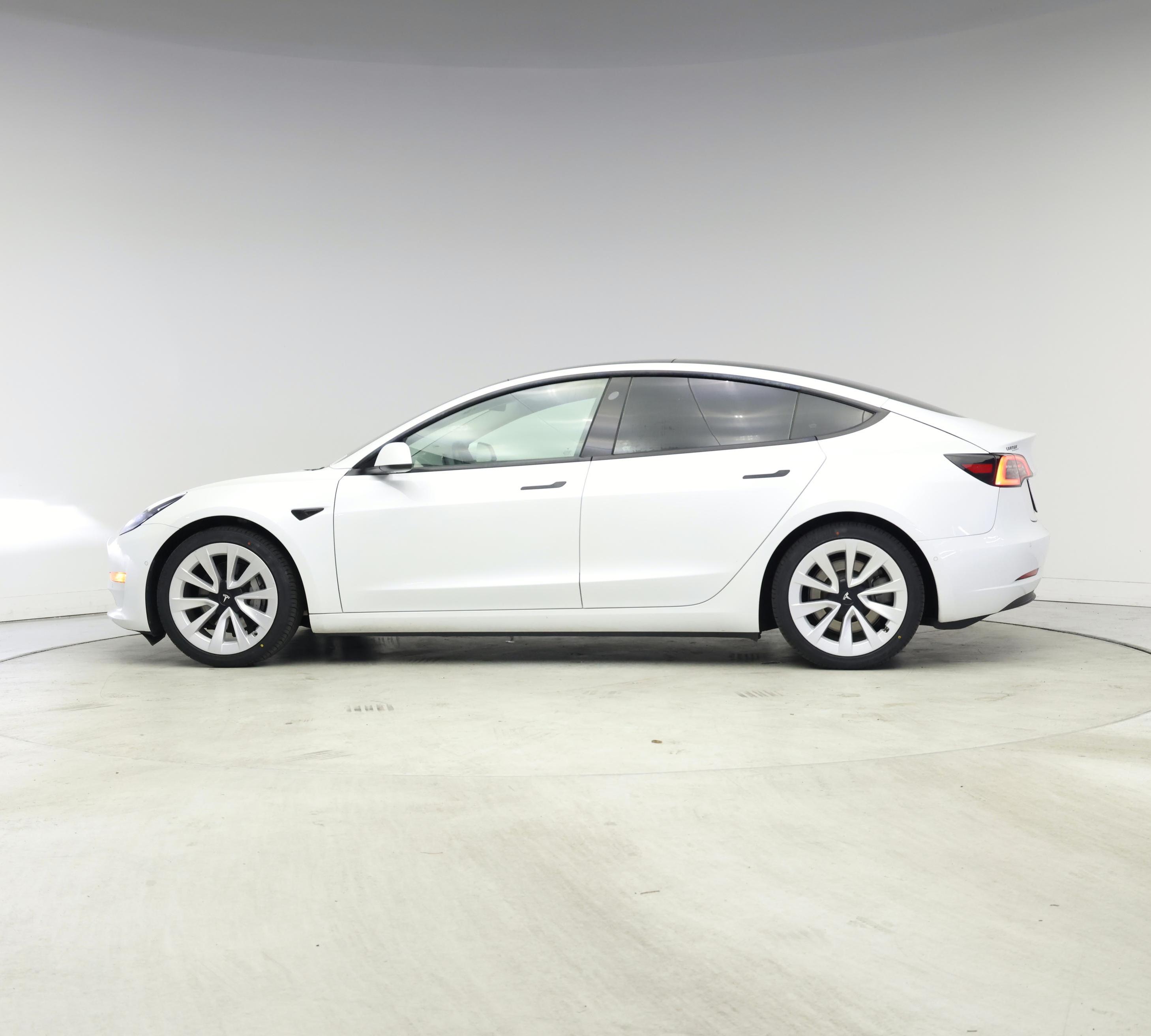 Thumbnail: 2021 Tesla Model 3 - 3