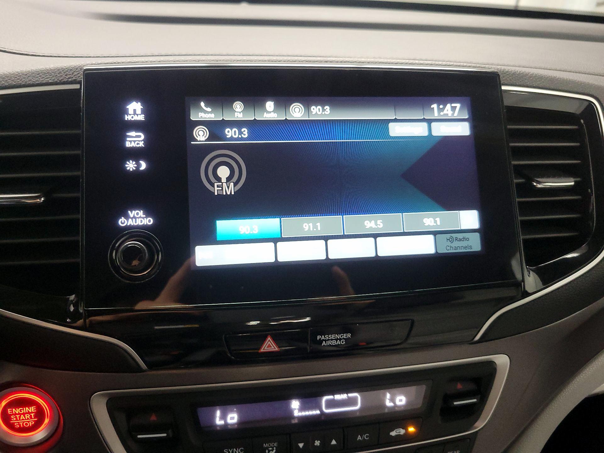 Thumbnail: 2020 Honda Pilot - 15