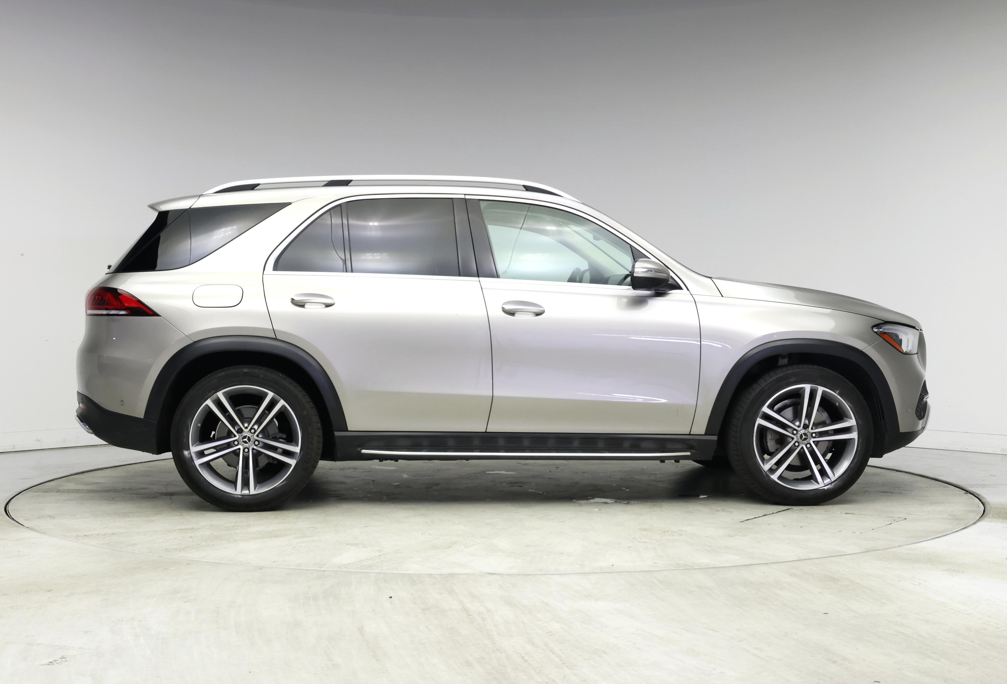 Thumbnail: 2021 Mercedes-Benz GLE - 7