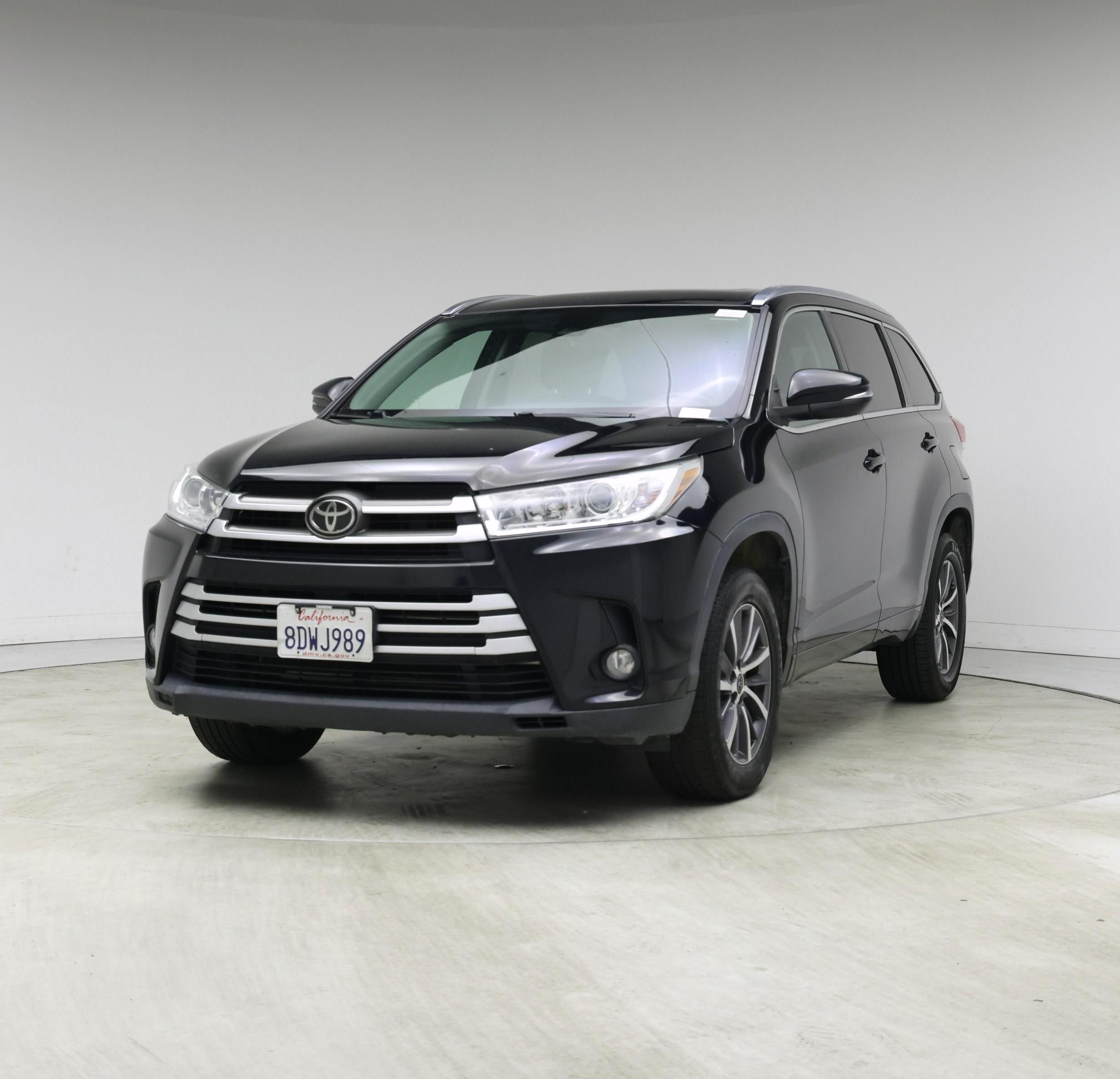 Thumbnail: 2018 Toyota Highlander - 4