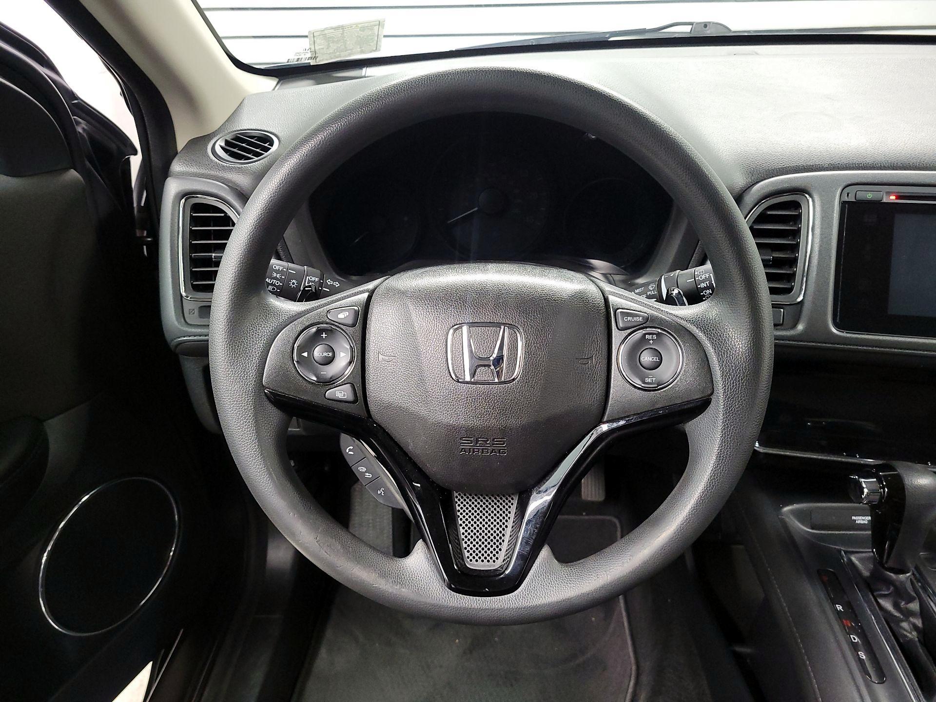 Thumbnail: 2016 Honda HR-V - 10