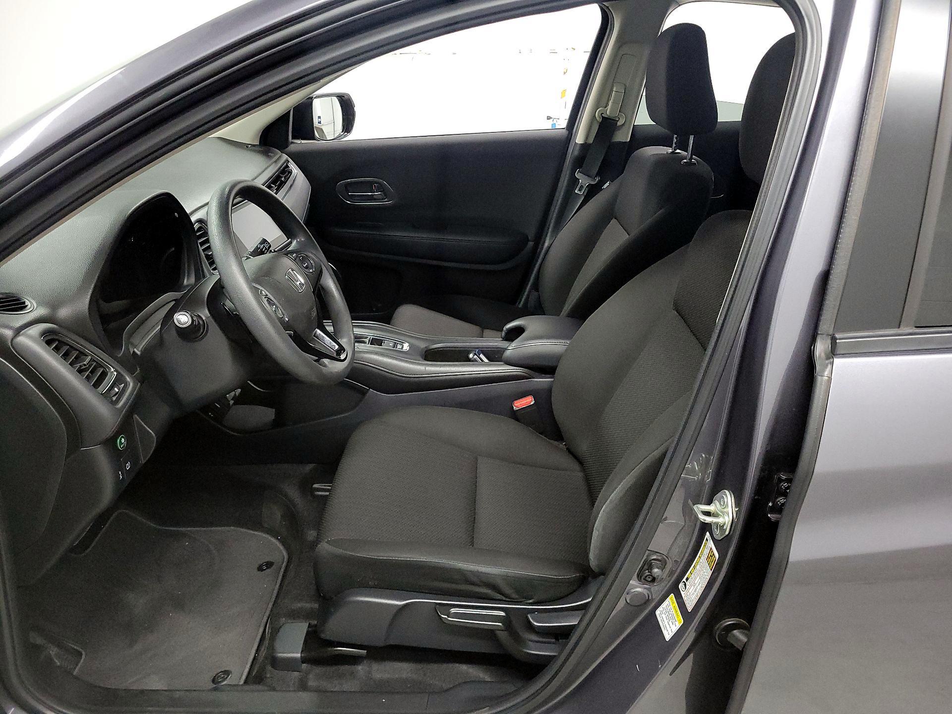 Thumbnail: 2016 Honda HR-V - 11