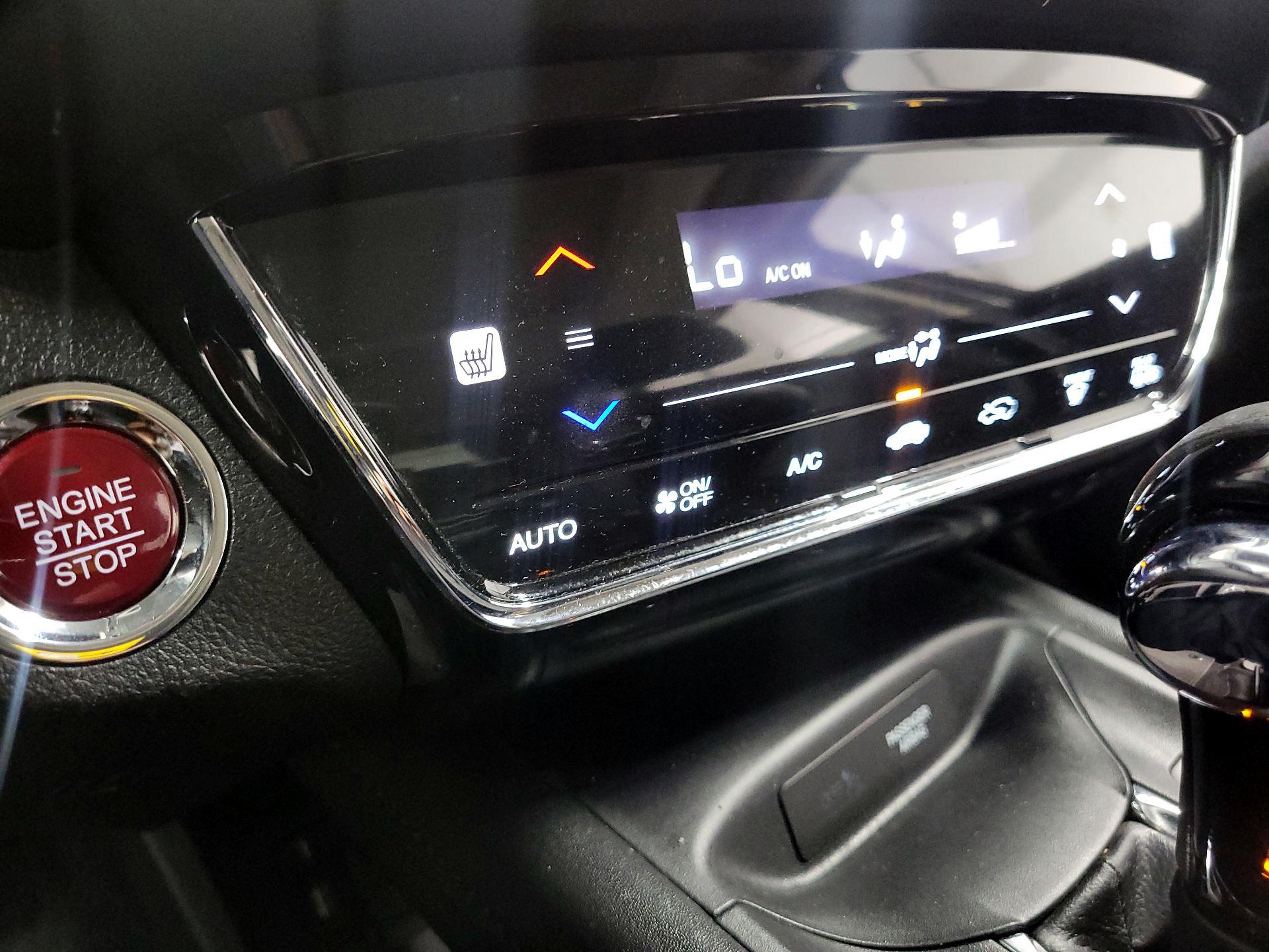 Thumbnail: 2016 Honda HR-V - 16