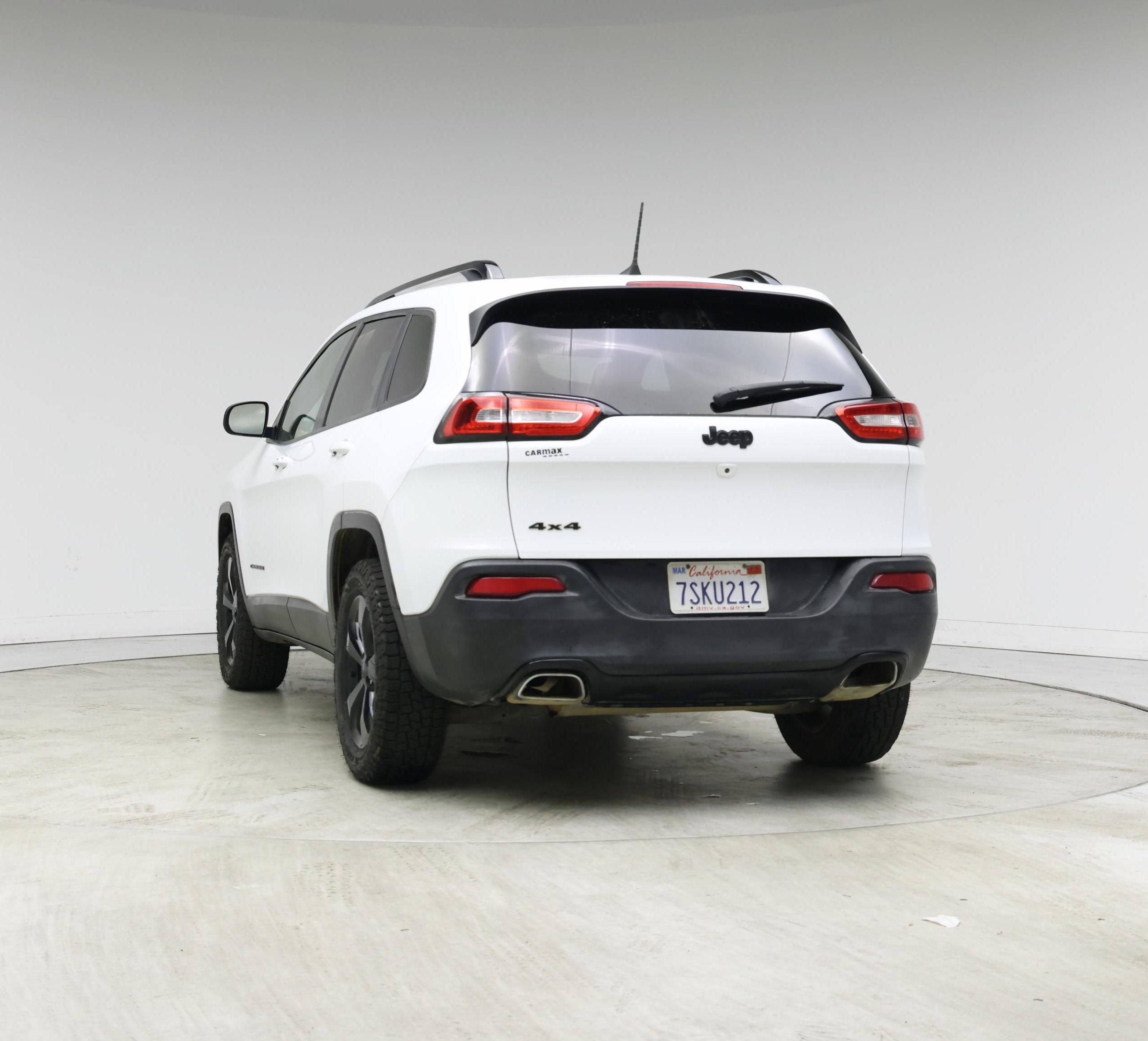 Thumbnail: 2016 Jeep Cherokee - 6