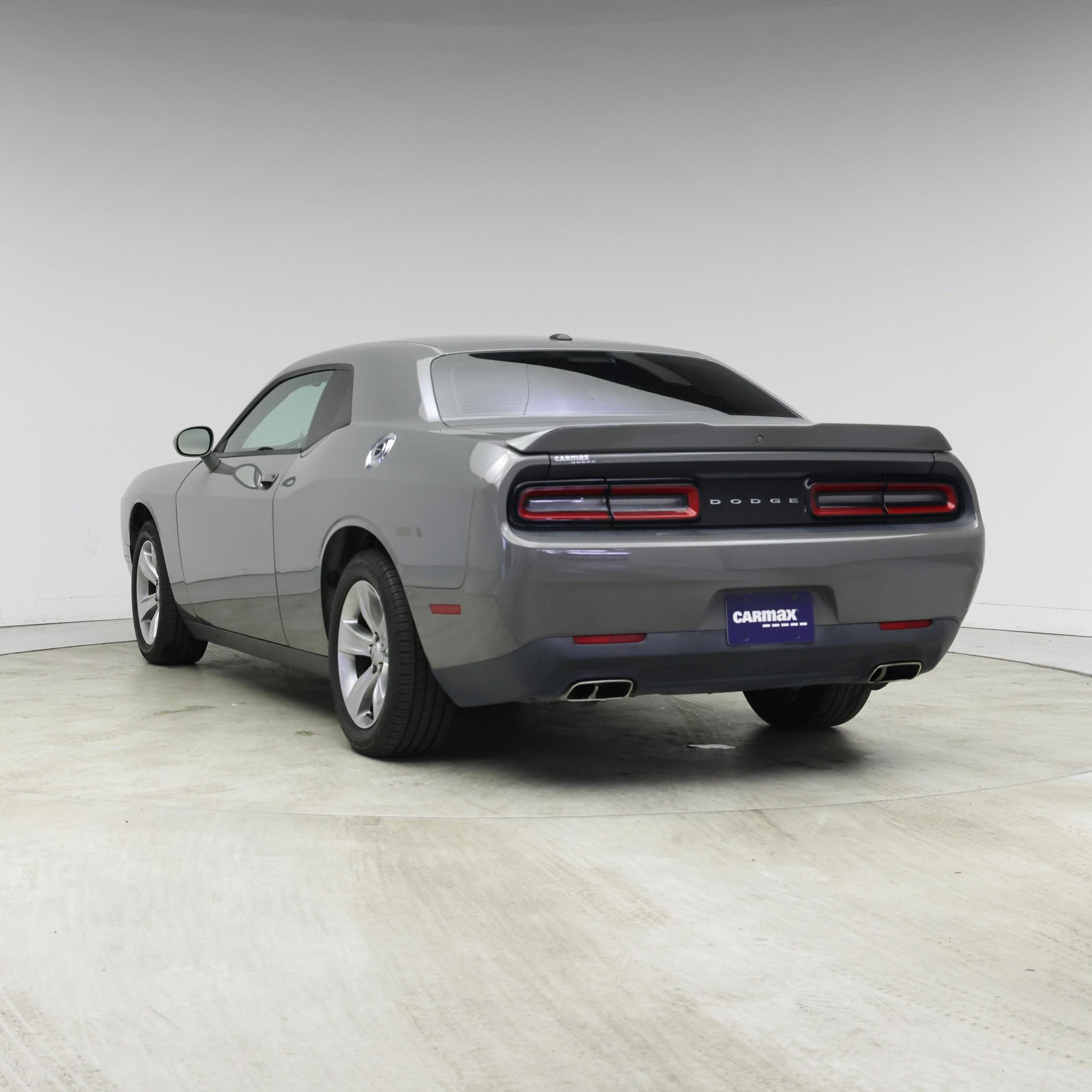 Thumbnail: 2018 Dodge Challenger - 2