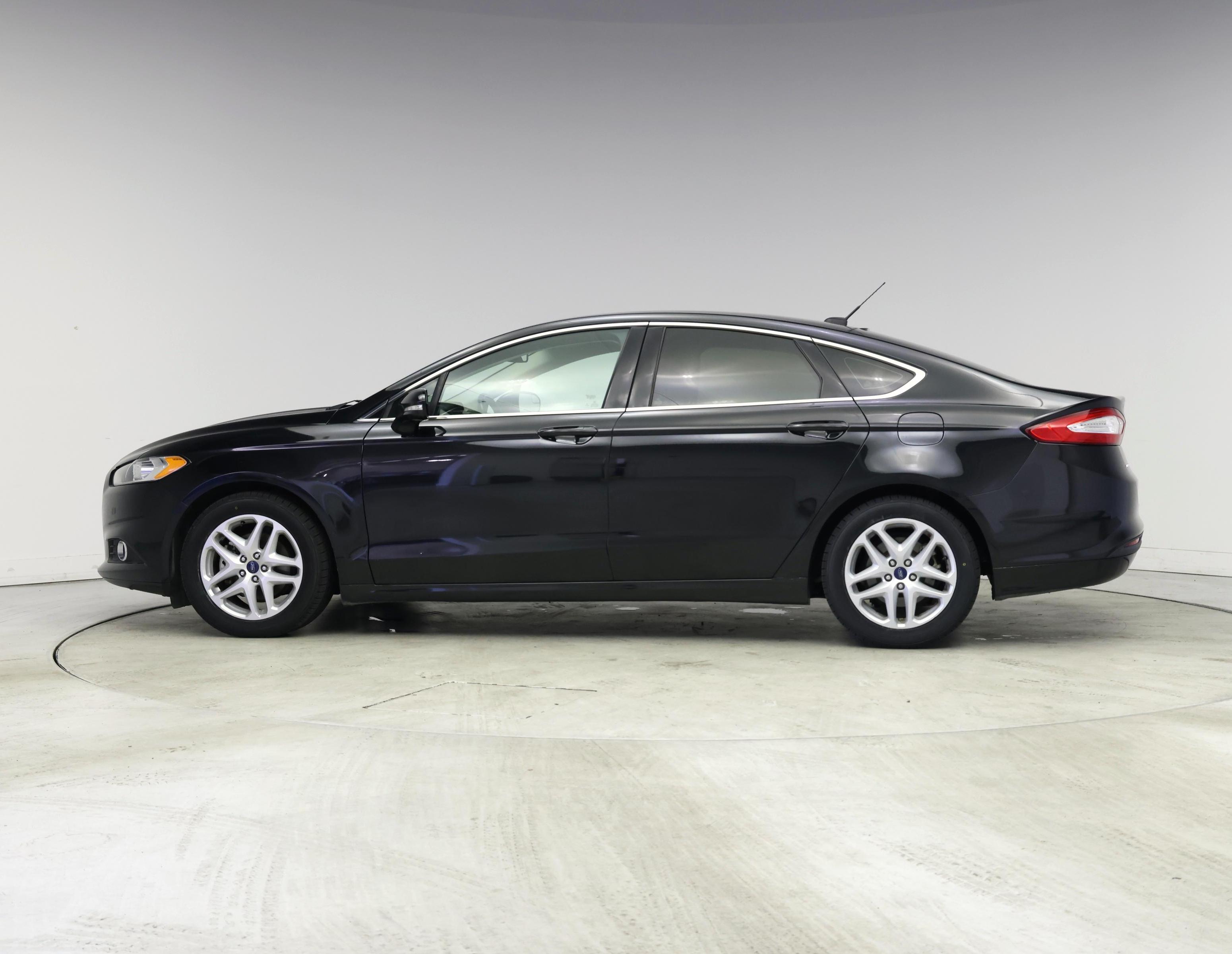 Thumbnail: 2014 Ford Fusion - 3