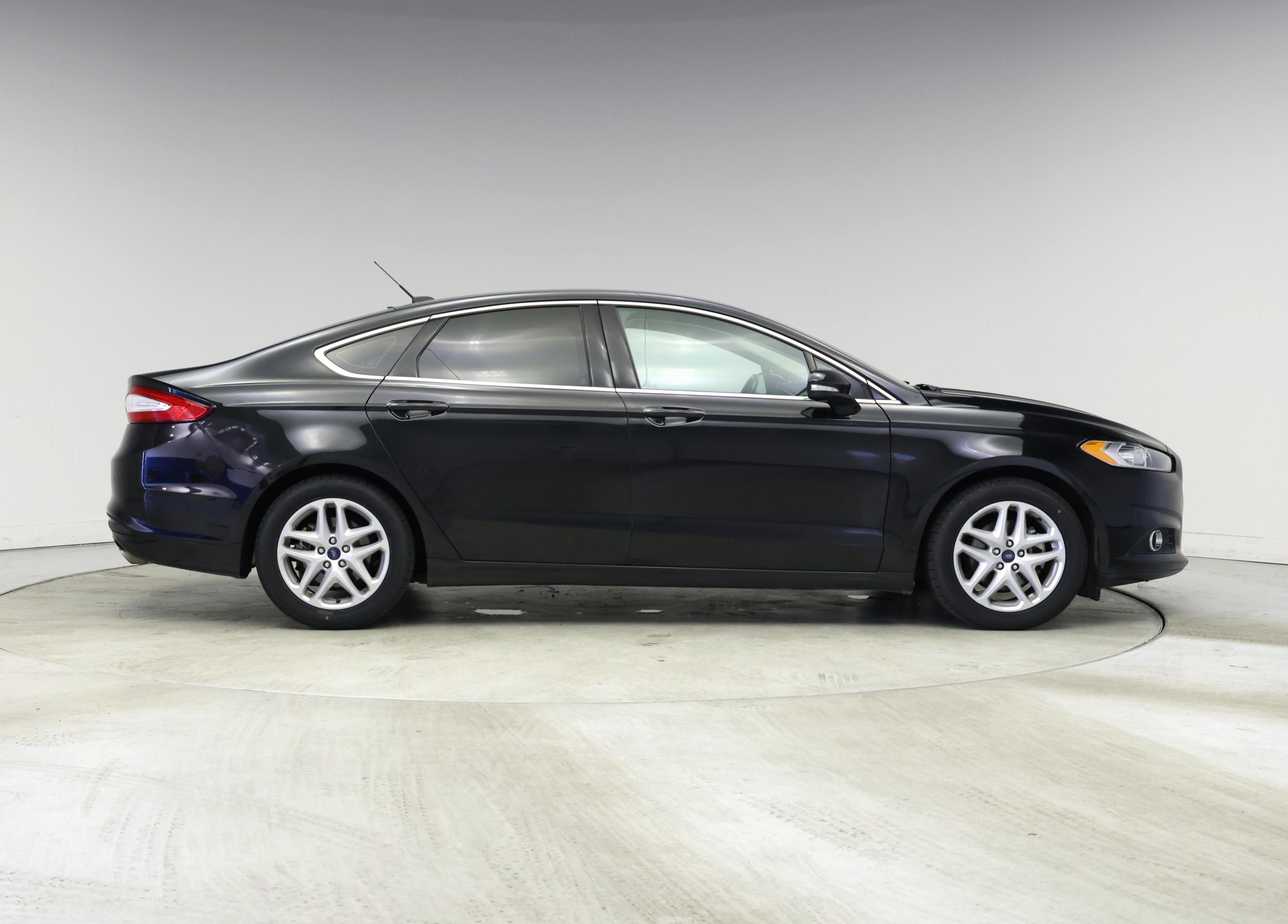 Thumbnail: 2014 Ford Fusion - 7
