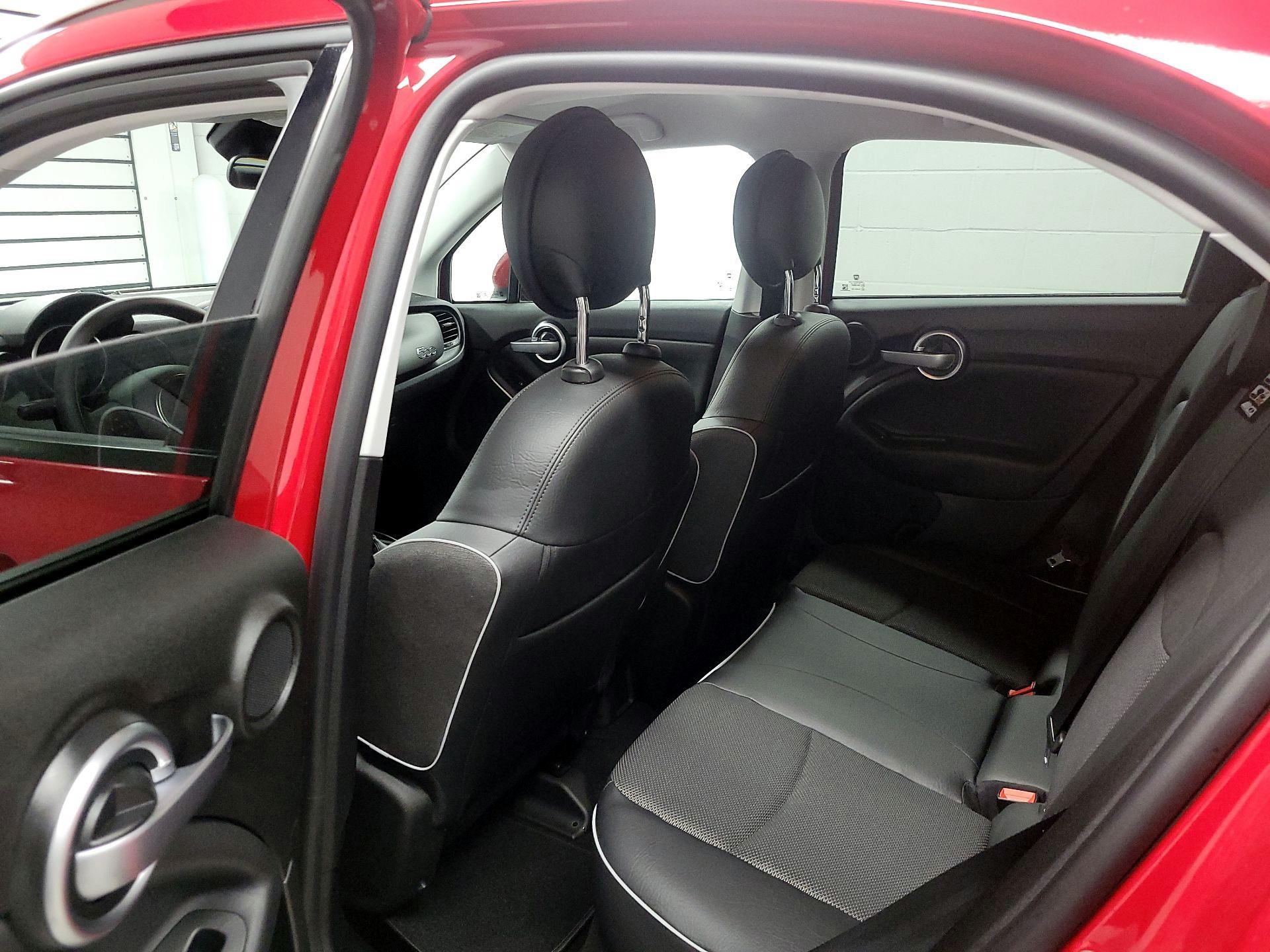 Thumbnail: 2017 Fiat 500X - 18