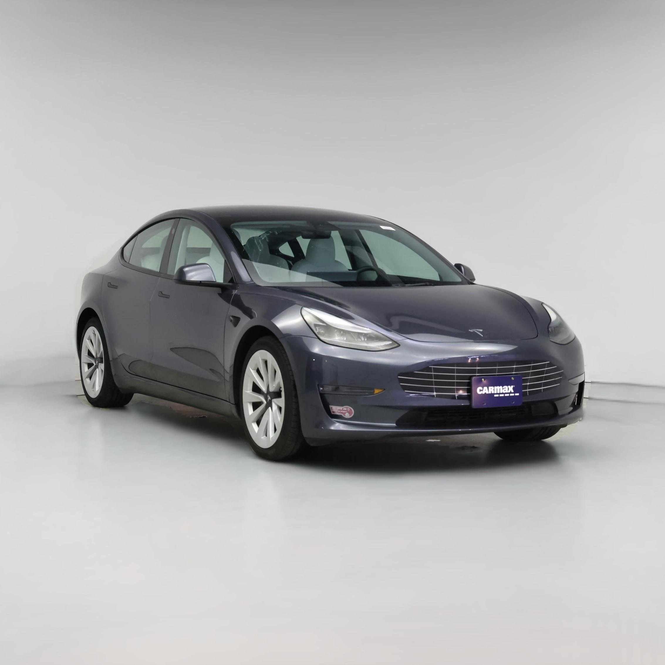 Thumbnail: 2023 Tesla Model 3 - 1