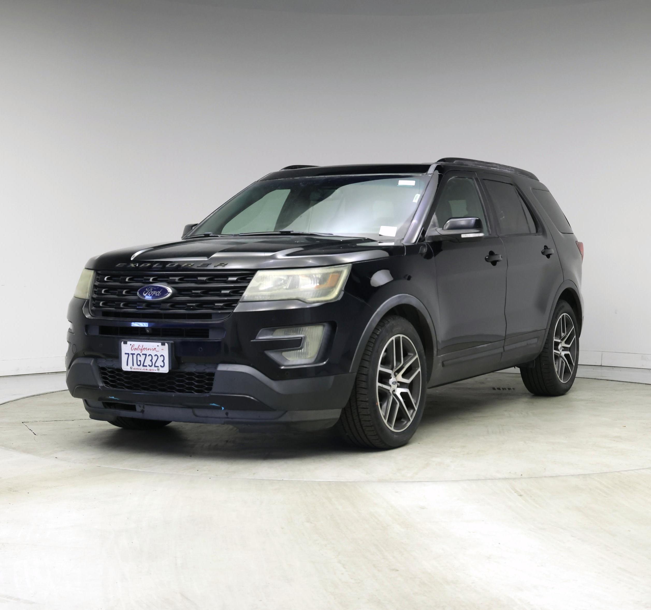 Thumbnail: 2016 Ford Explorer - 4