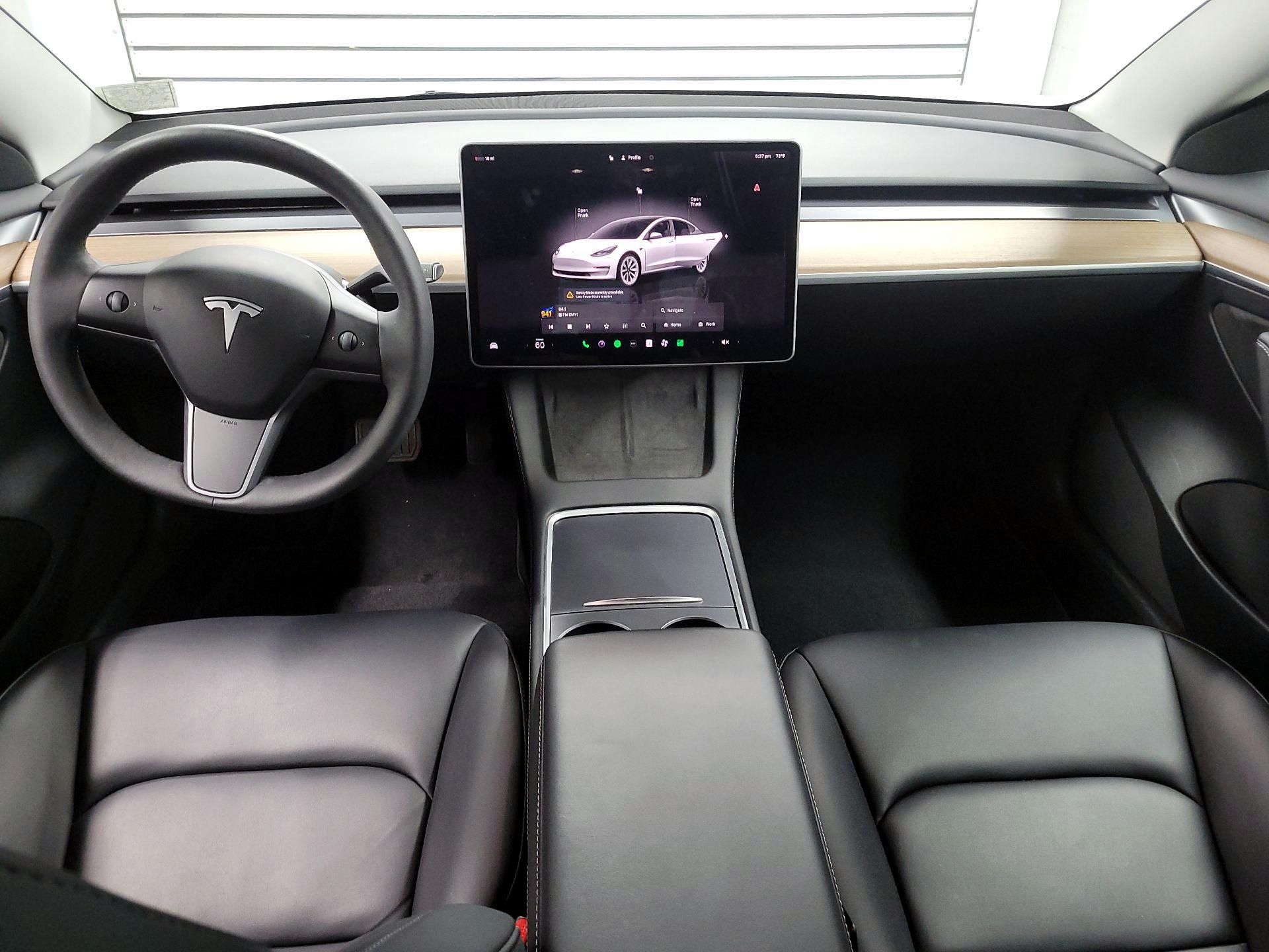 Thumbnail: 2023 Tesla Model 3 - 9