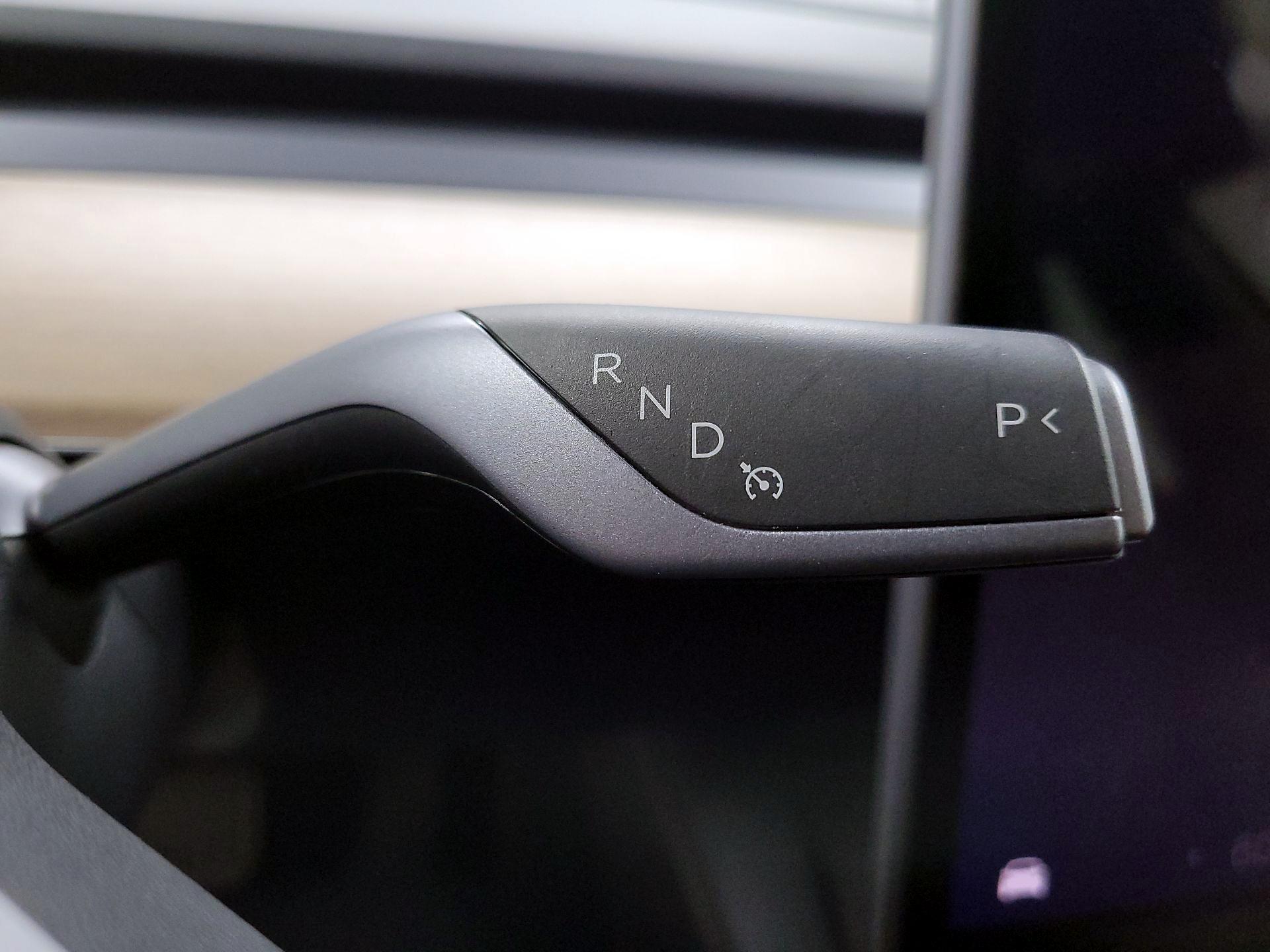 Thumbnail: 2023 Tesla Model 3 - 15