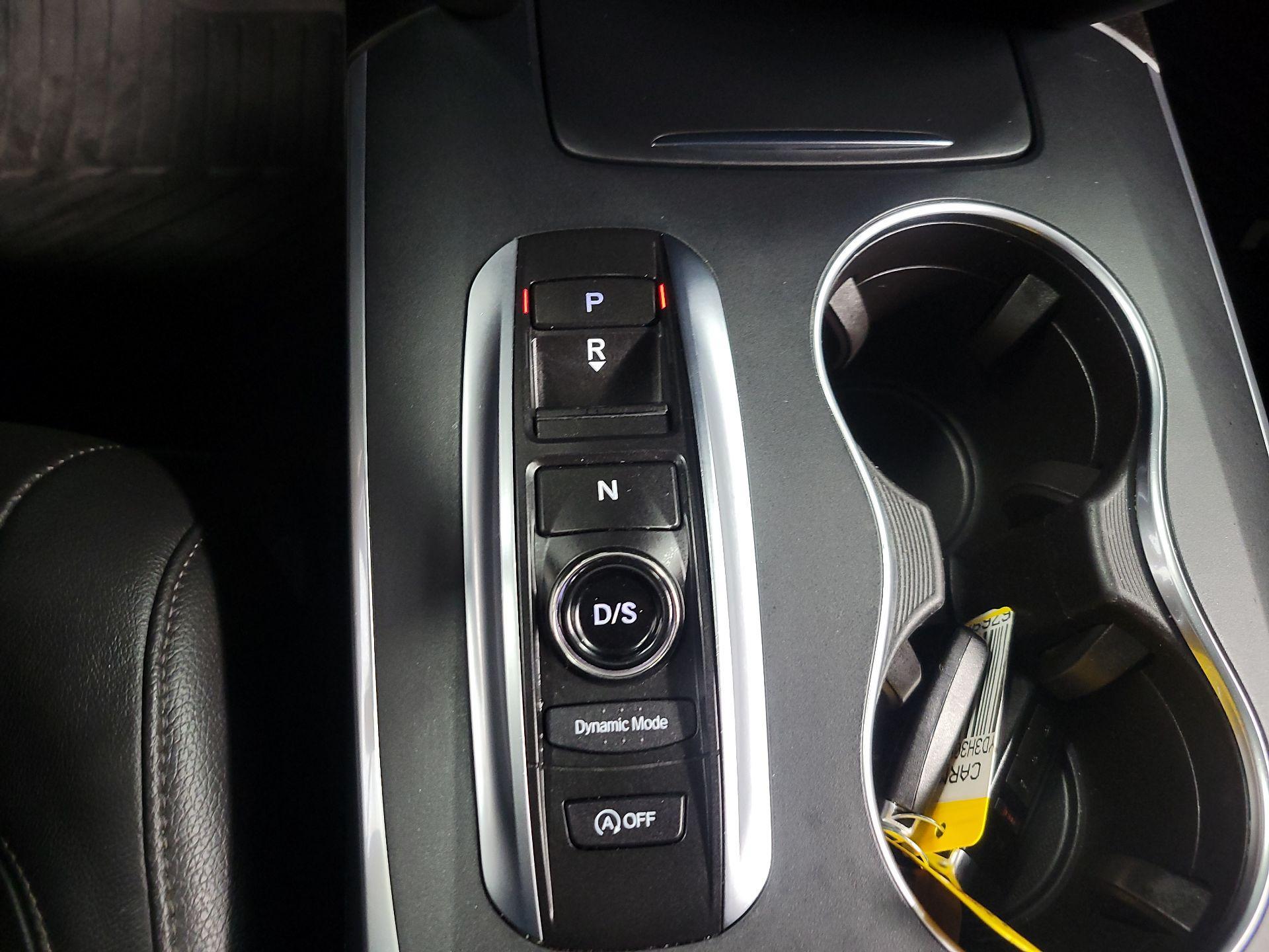 Thumbnail: 2019 Acura MDX - 17
