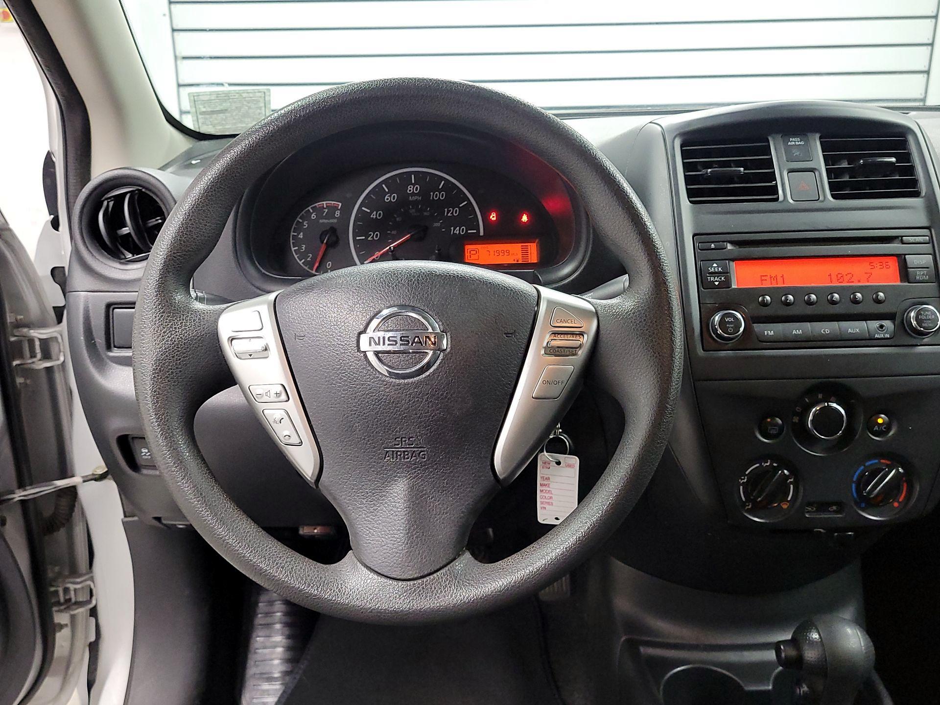 Thumbnail: 2015 Nissan Versa - 10