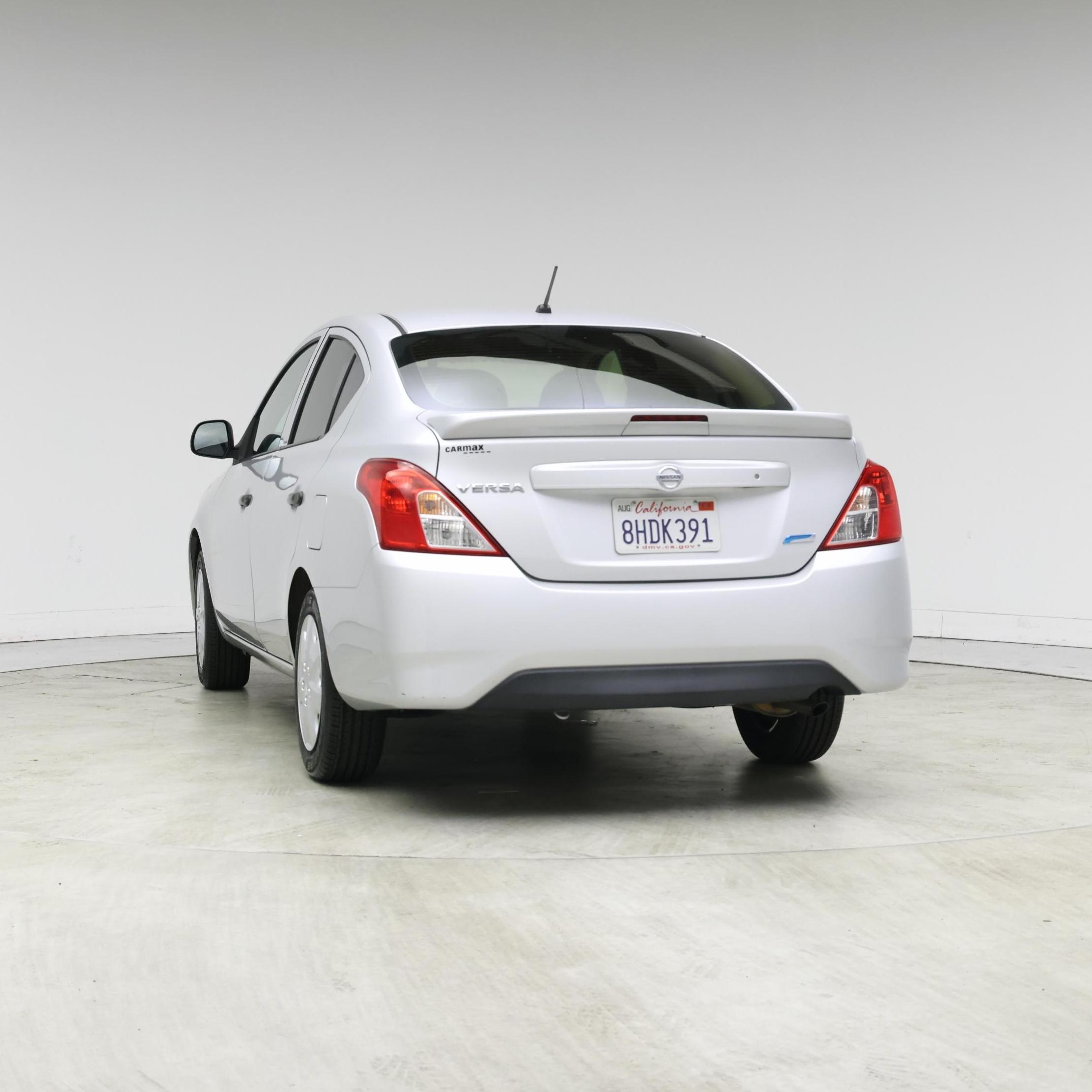 Thumbnail: 2015 Nissan Versa - 6