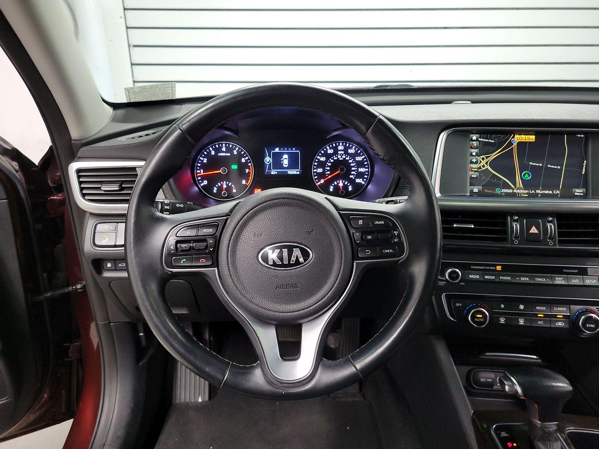 Thumbnail: 2016 Kia Optima - 10