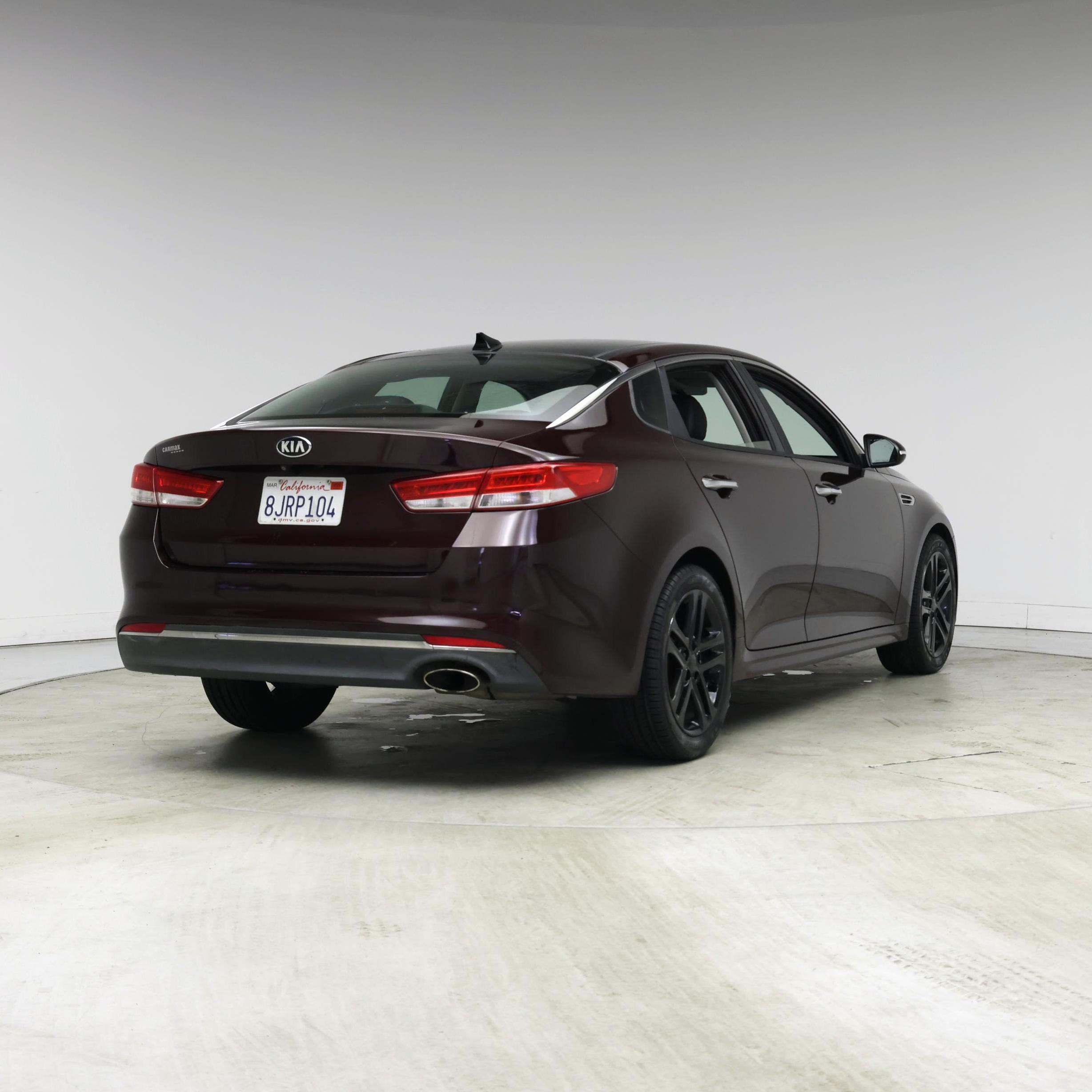 Thumbnail: 2016 Kia Optima - 8