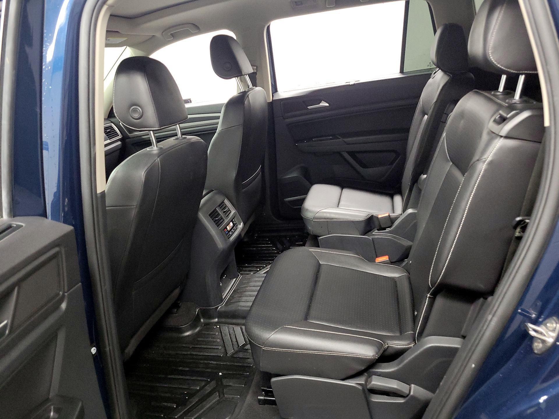 Thumbnail: 2021 Volkswagen Atlas - 16