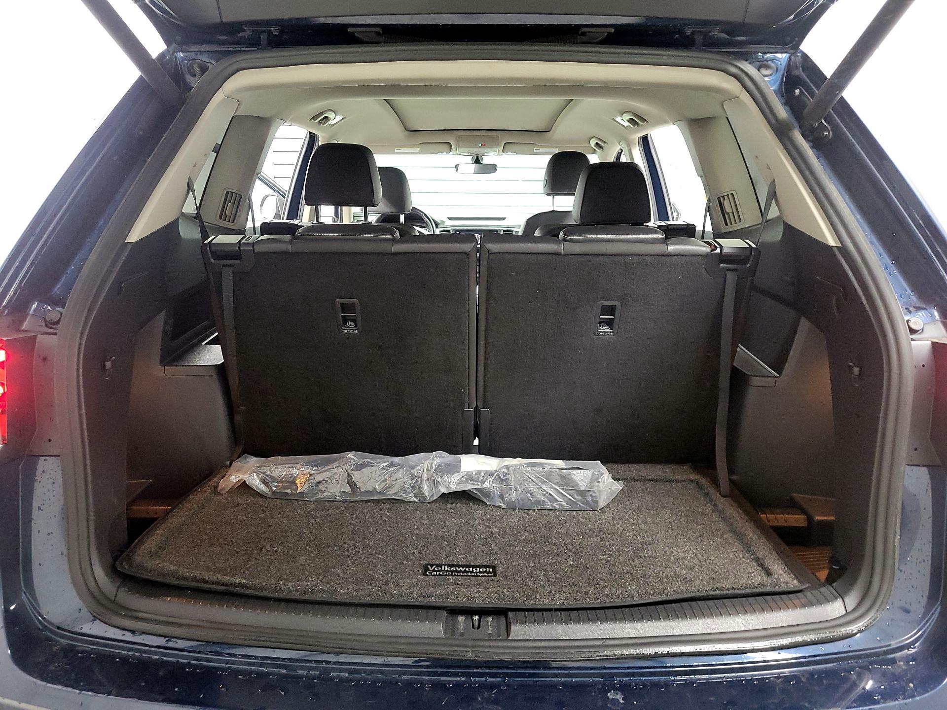 Thumbnail: 2021 Volkswagen Atlas - 17