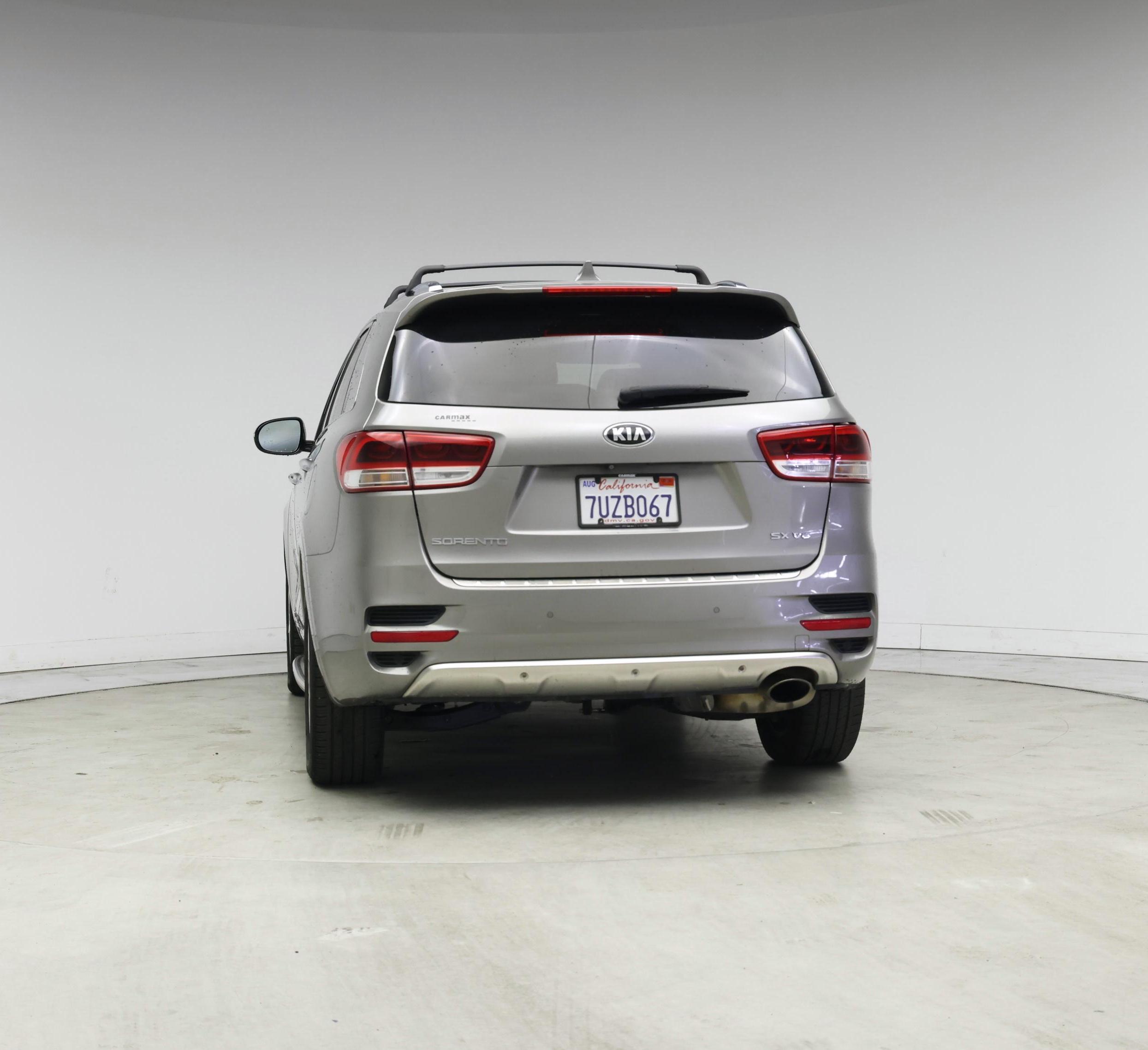 Thumbnail: 2017 Kia Sorento - 6