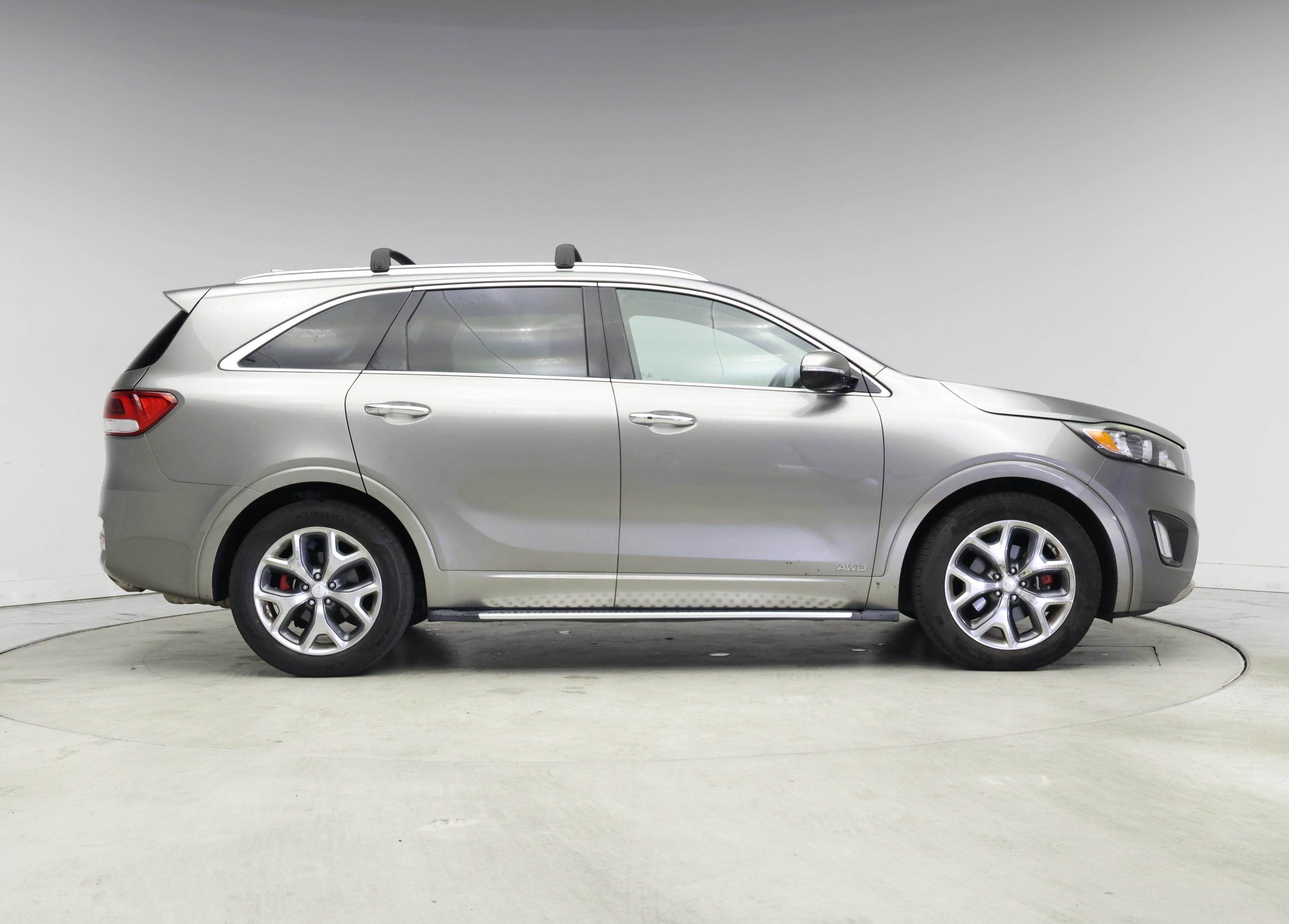 Thumbnail: 2017 Kia Sorento - 7