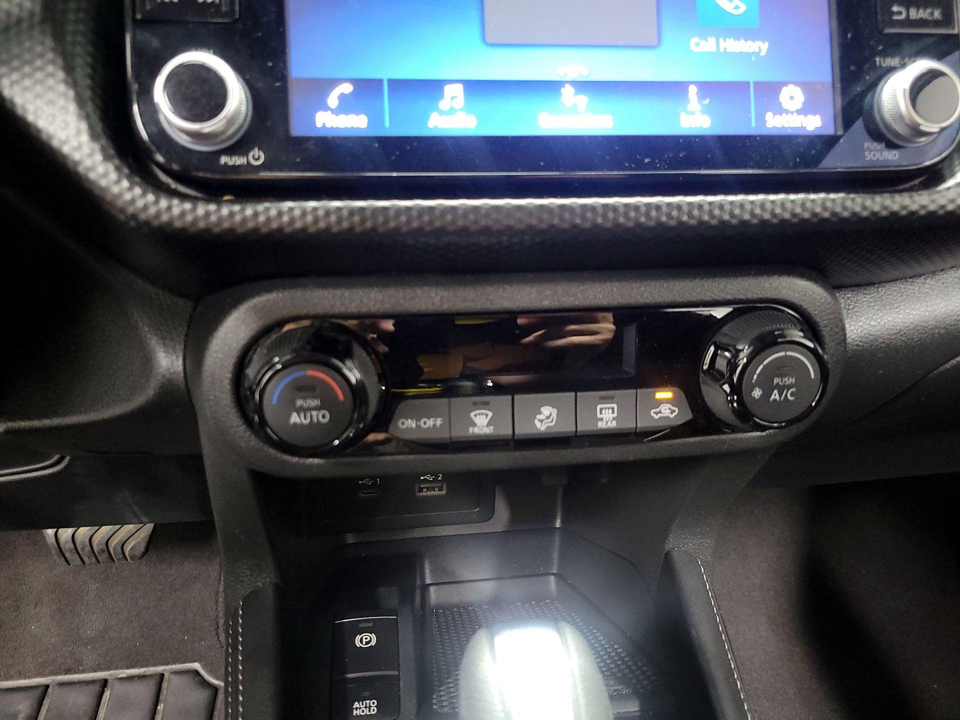 Thumbnail: 2021 Nissan Kicks - 15